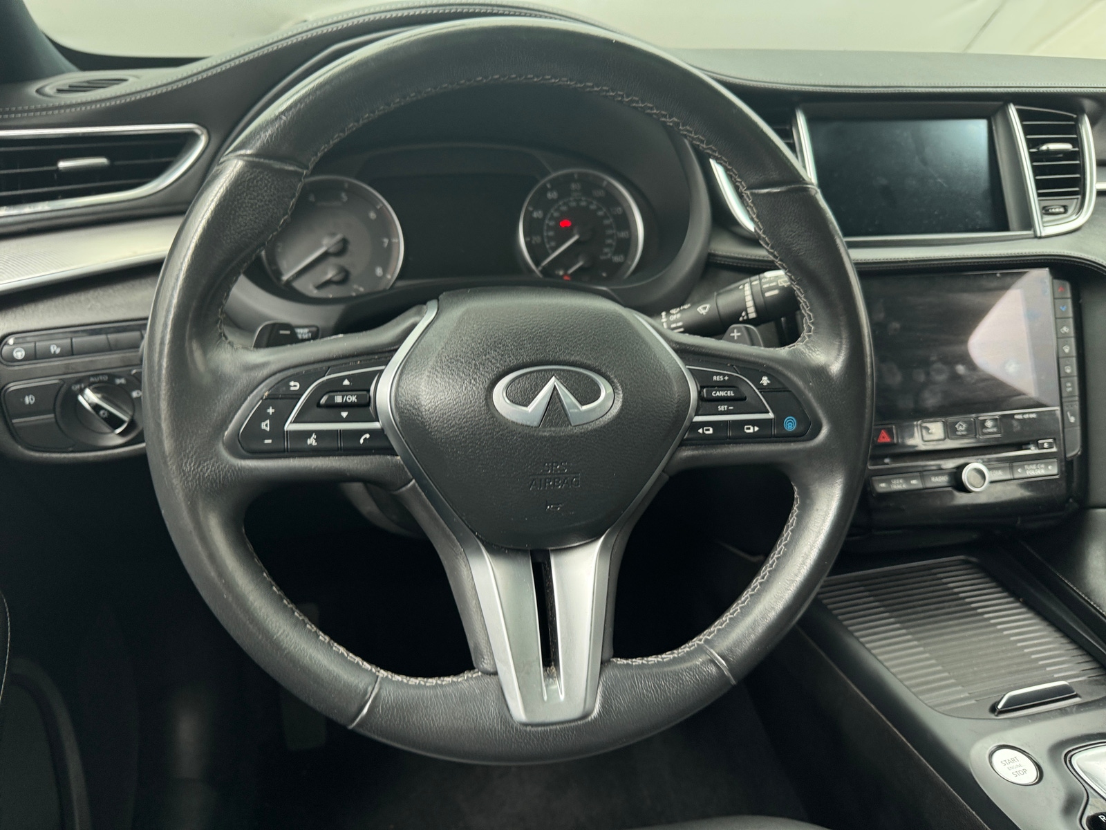 Thumbnail: 2021 INFINITI QX50 - 4