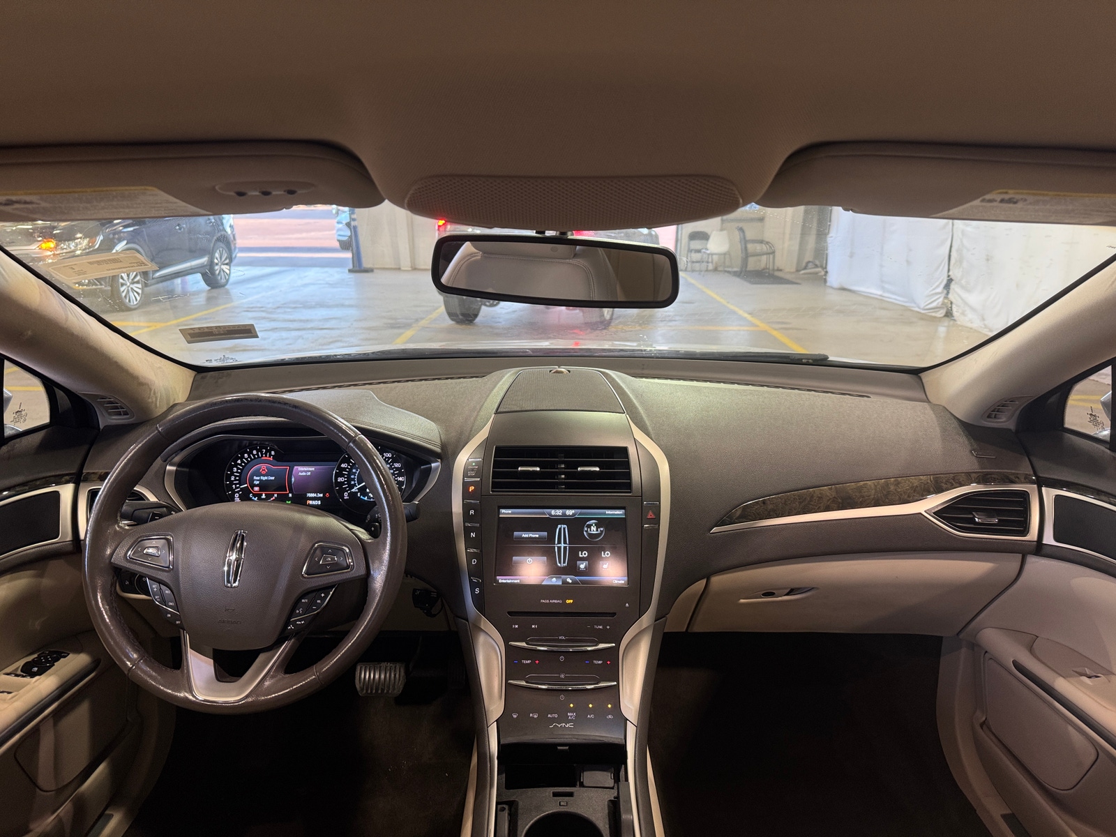 Thumbnail: 2016 Lincoln MKZ - 2