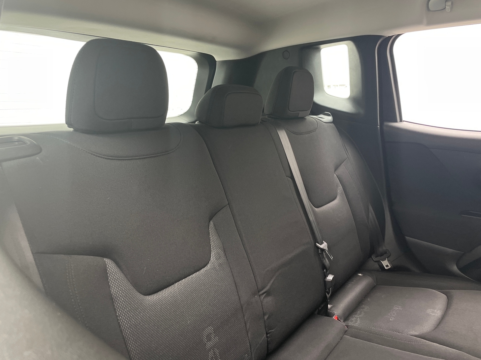 Thumbnail: 2017 Jeep Renegade - 6