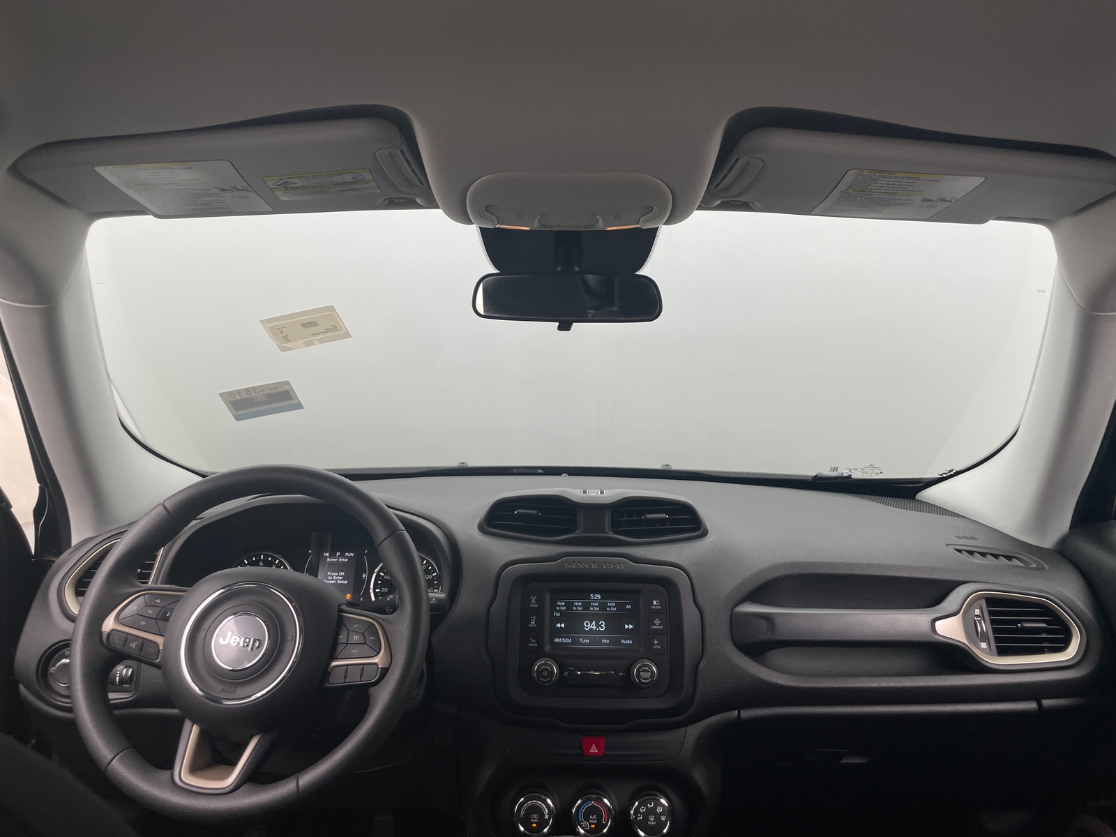 Thumbnail: 2017 Jeep Renegade - 3