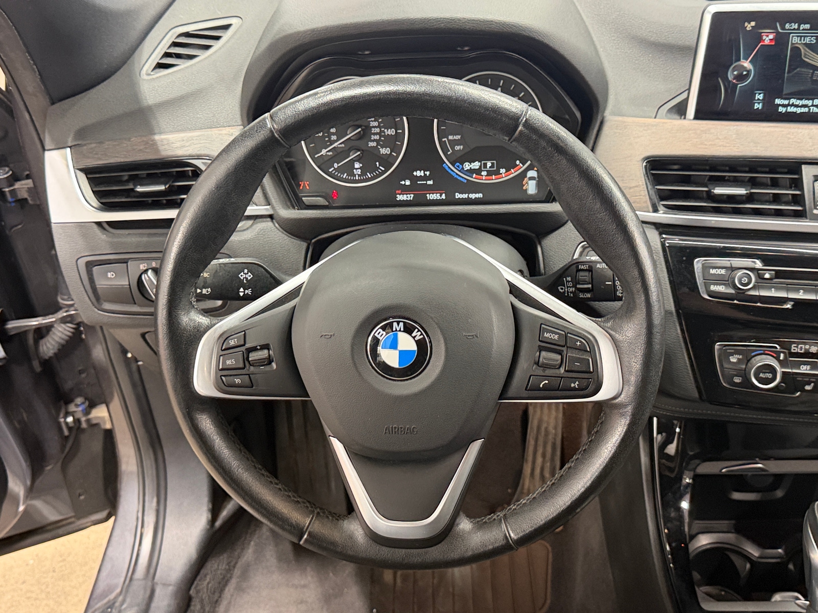 Thumbnail: 2016 BMW X1 - 4