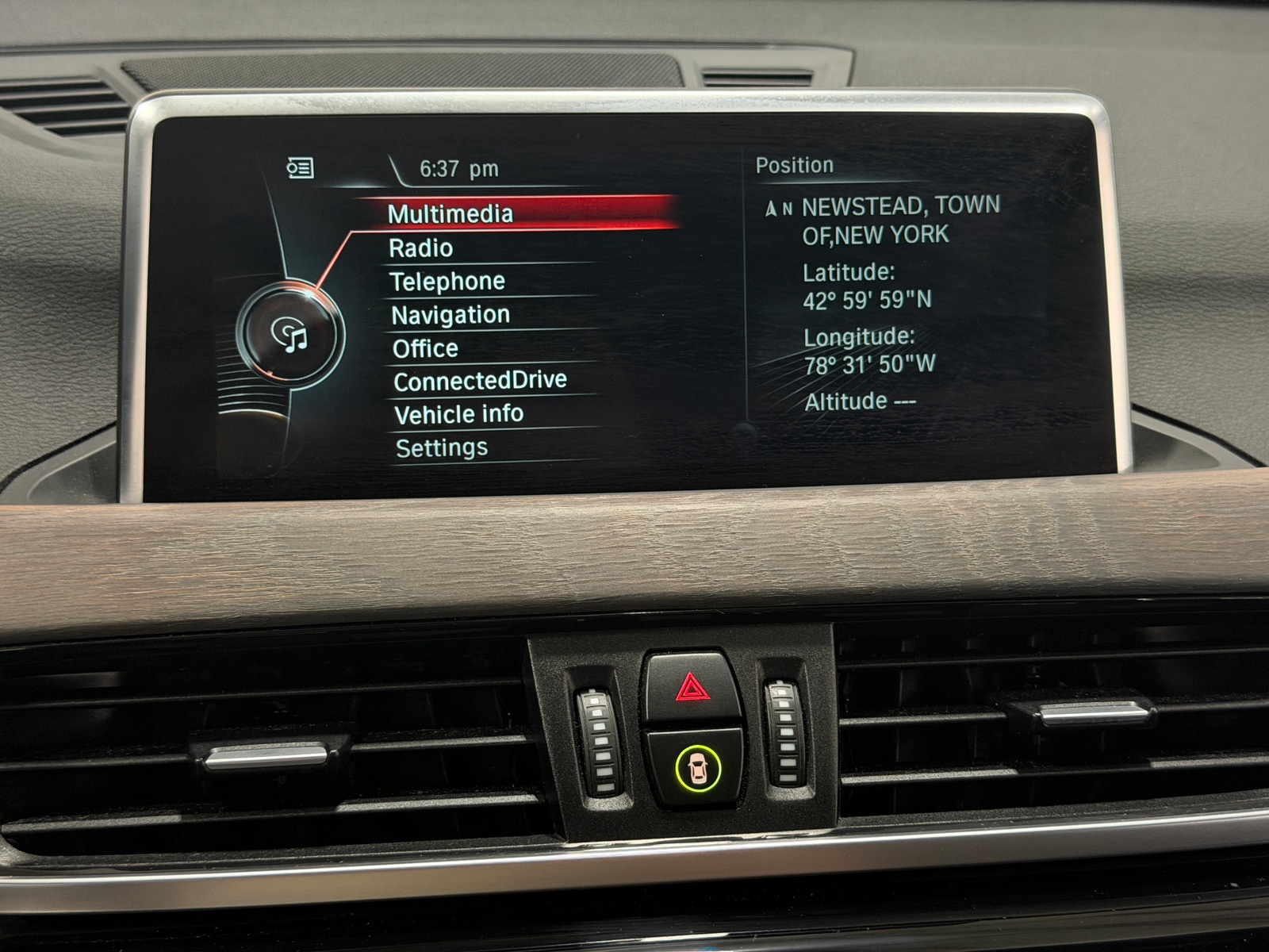 Thumbnail: 2016 BMW X1 - 3