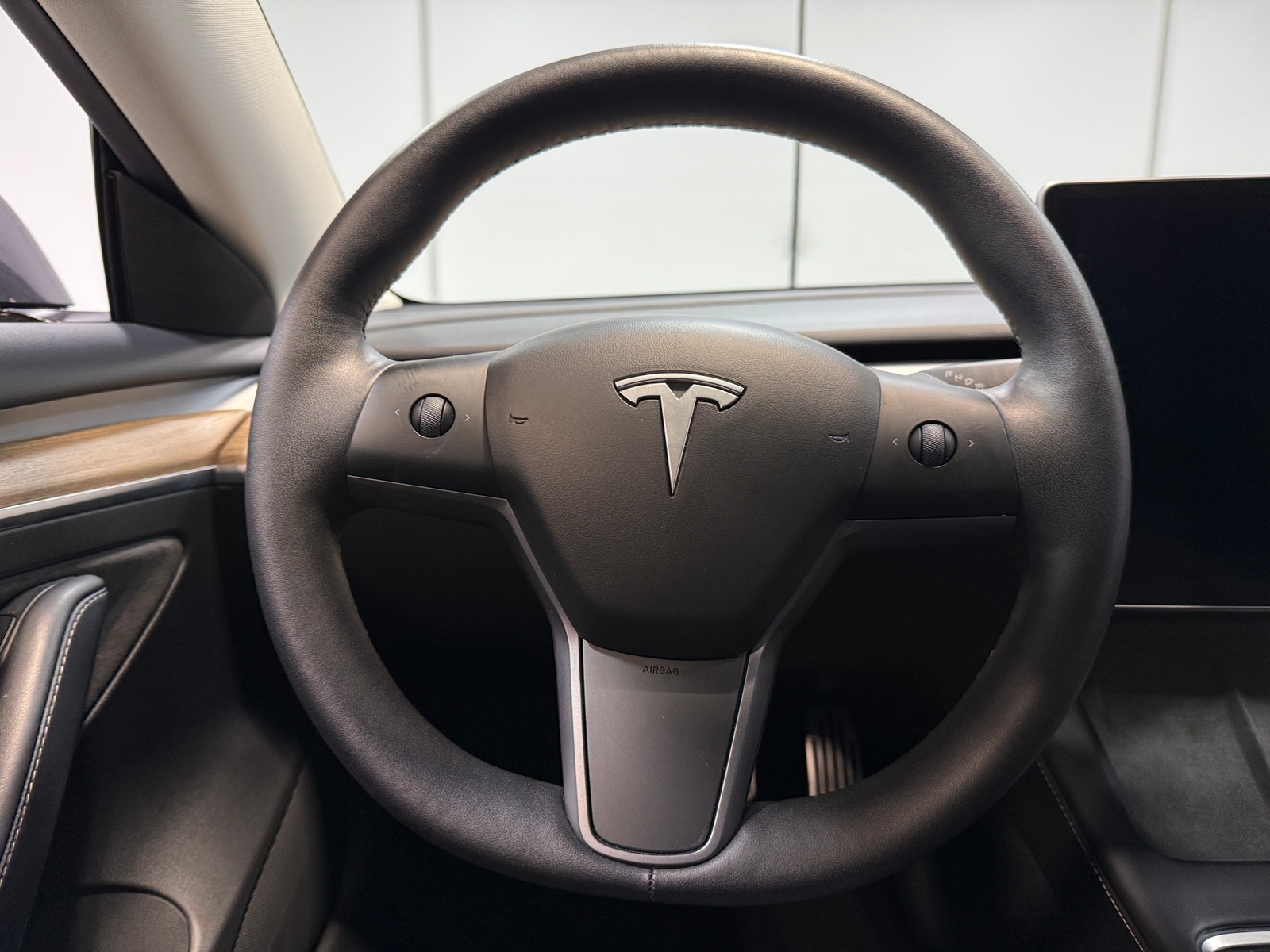 Thumbnail: 2023 Tesla Model 3 - 4