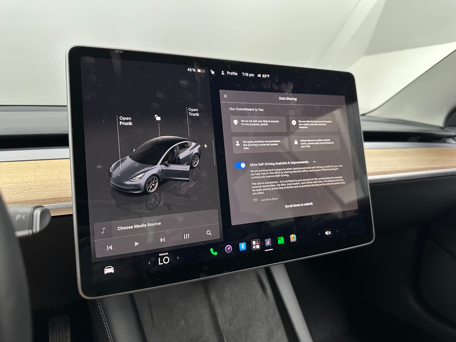 Thumbnail: 2022 Tesla Model 3 - 3