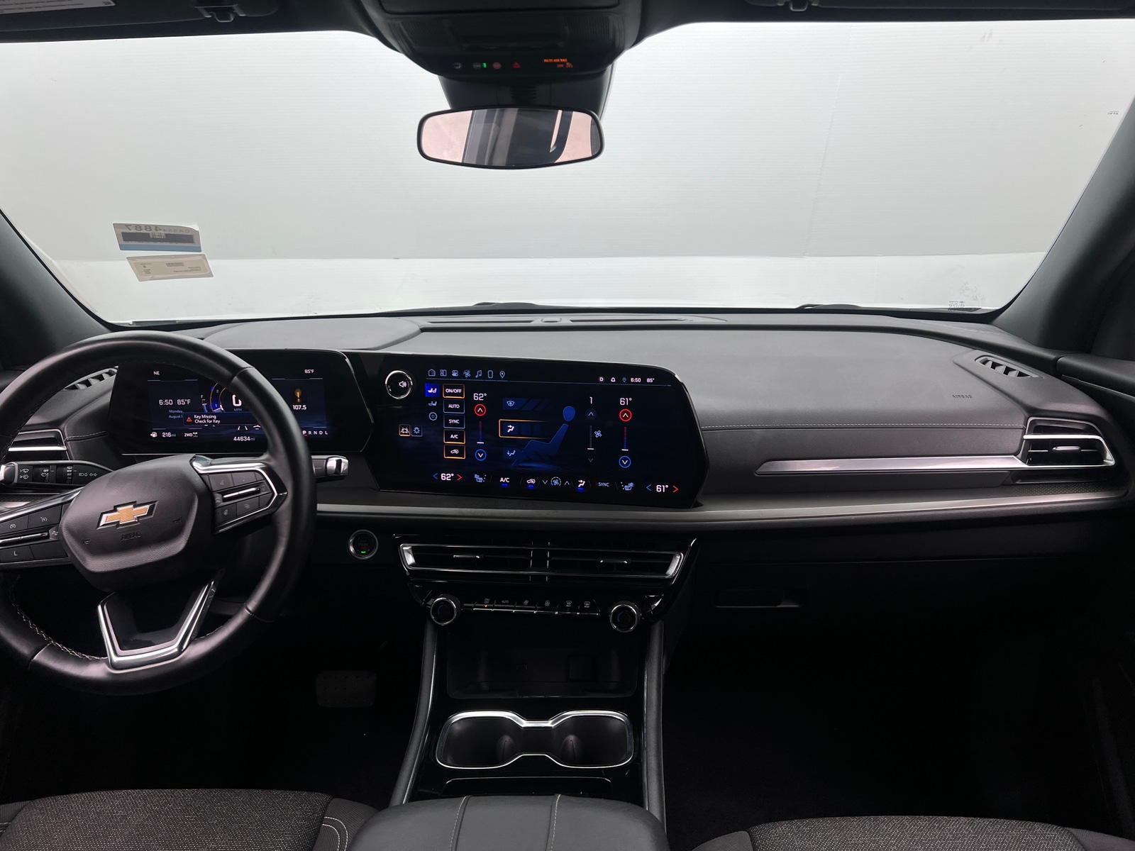 Thumbnail: 2024 Chevrolet Traverse - 3