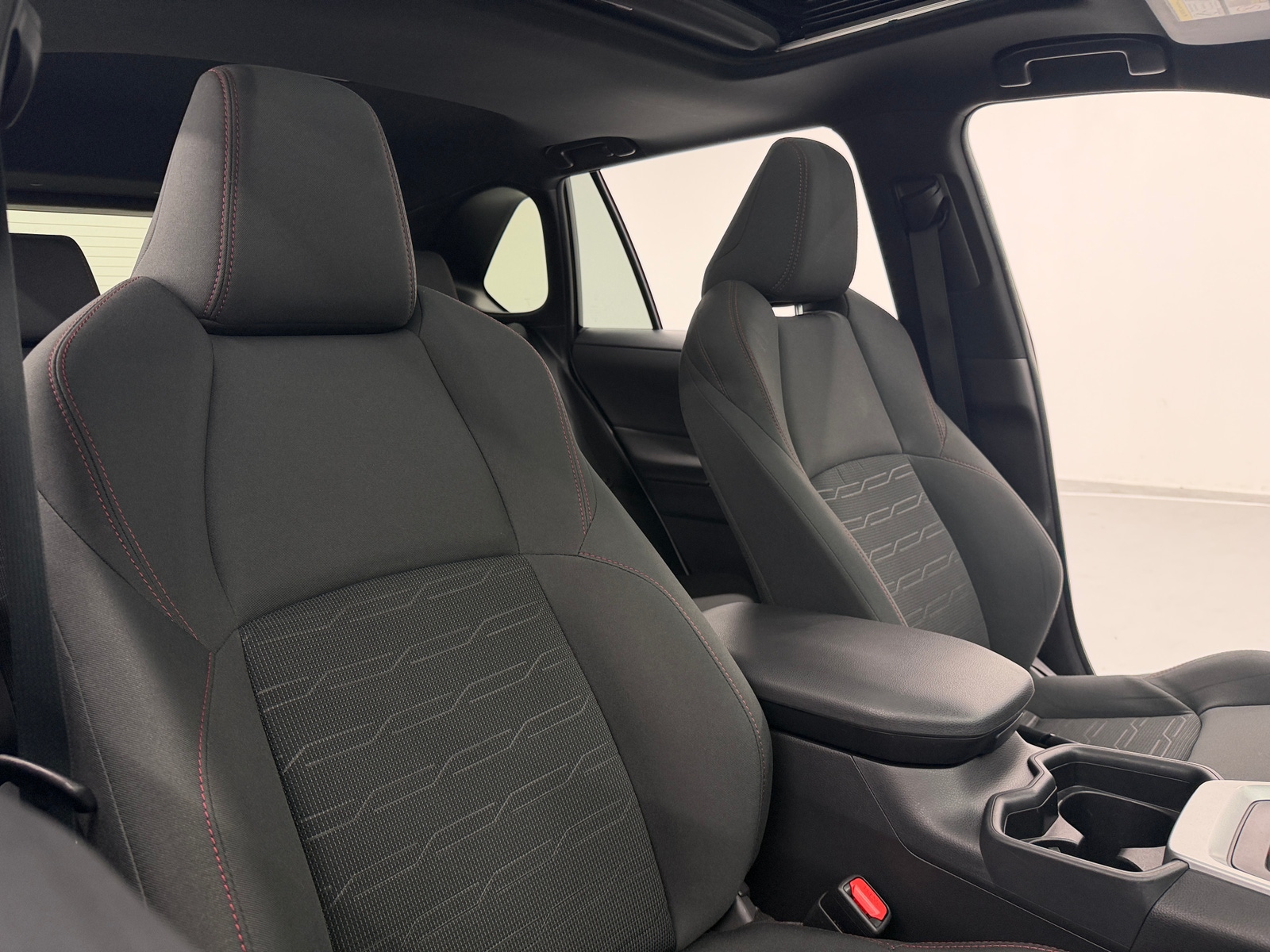 Thumbnail: 2021 Toyota RAV4 - 2