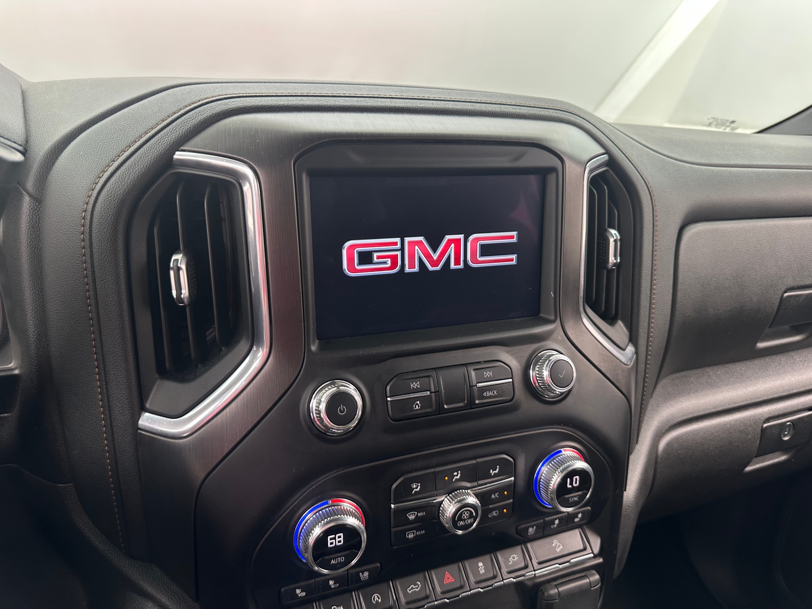 Thumbnail: 2021 GMC Sierra 1500 - 3