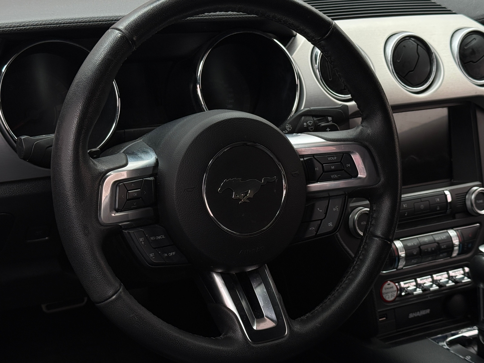 Thumbnail: 2017 Ford Mustang - 3
