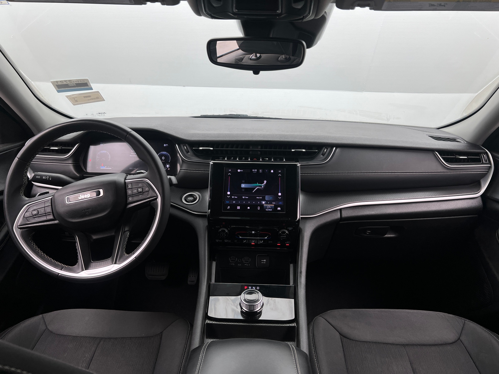Thumbnail: 2024 Jeep Grand Cherokee - 3
