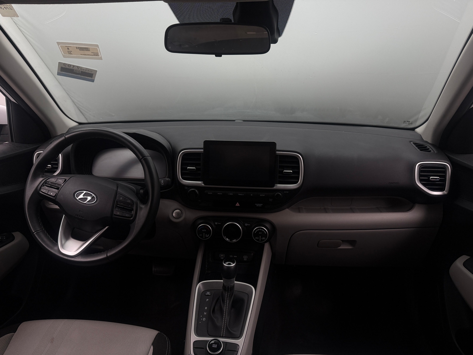 Thumbnail: 2025 Hyundai Venue - 3
