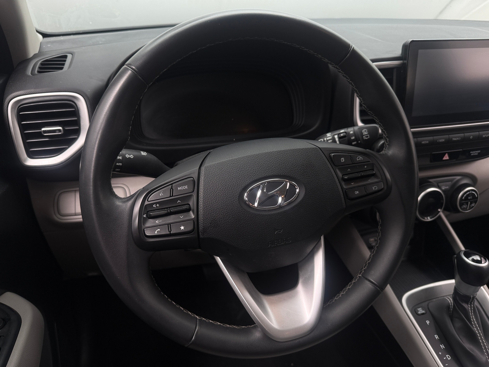 Thumbnail: 2025 Hyundai Venue - 5