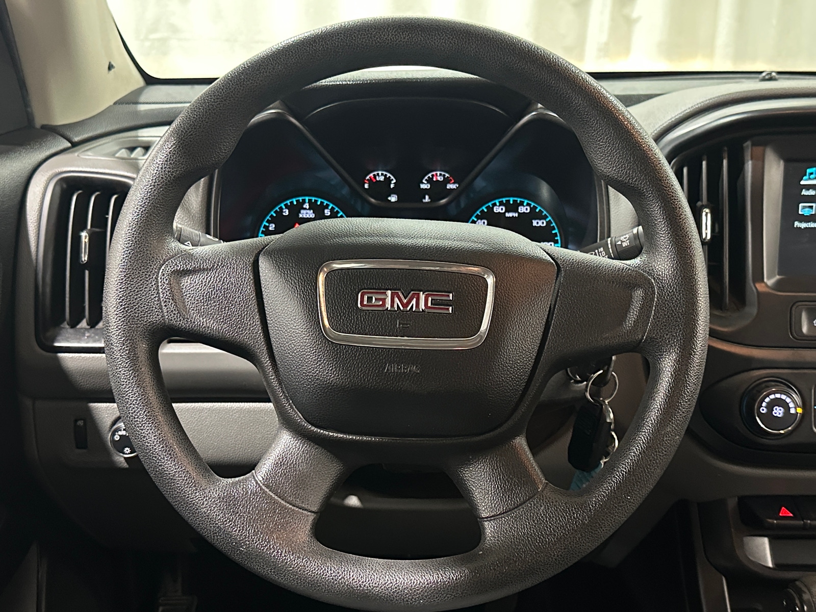 Thumbnail: 2018 GMC Canyon - 5