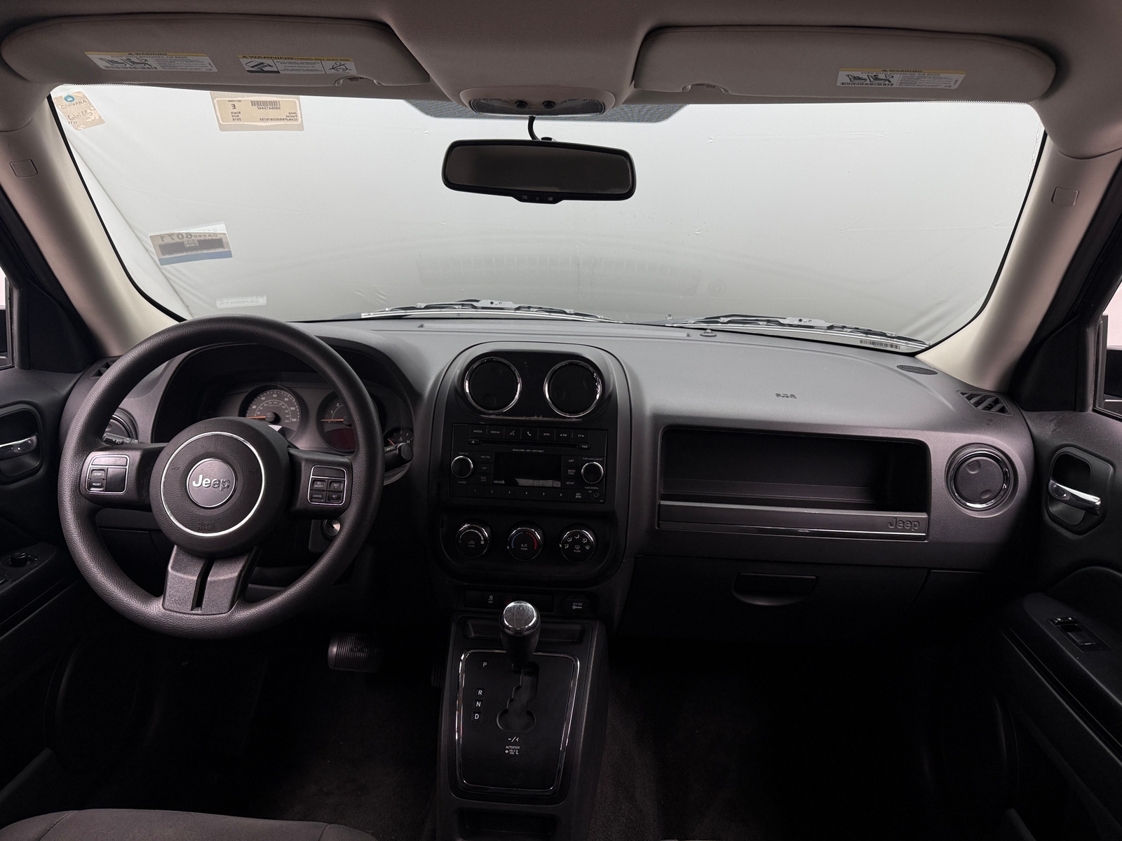 Thumbnail: 2016 Jeep Patriot - 3