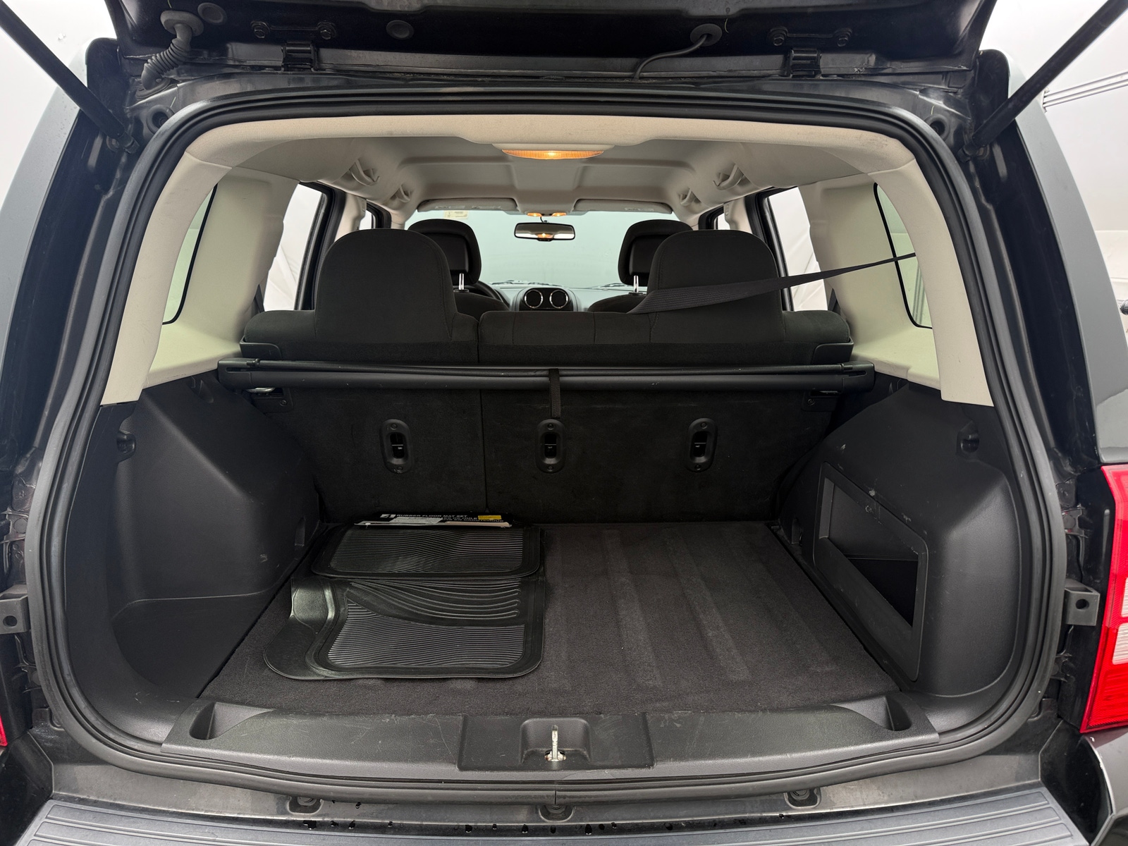 Thumbnail: 2016 Jeep Patriot - 7