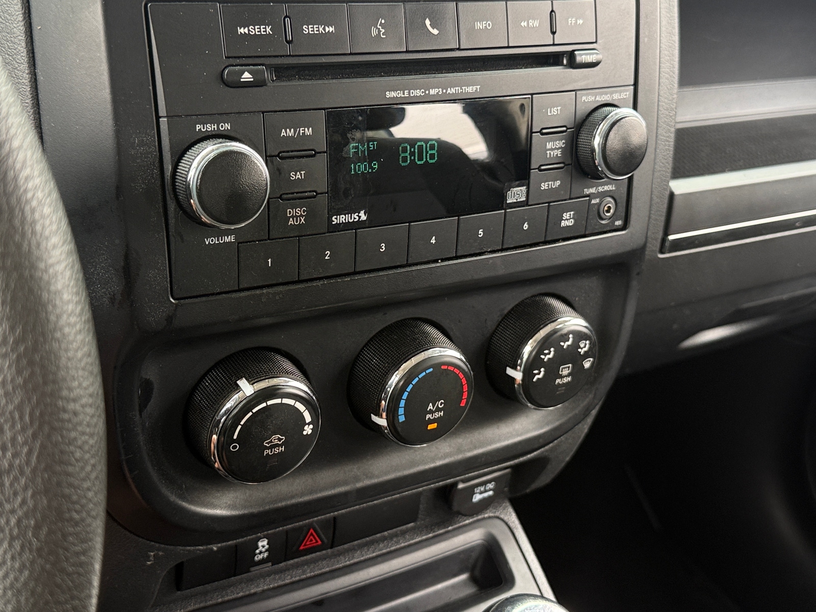 Thumbnail: 2016 Jeep Patriot - 4