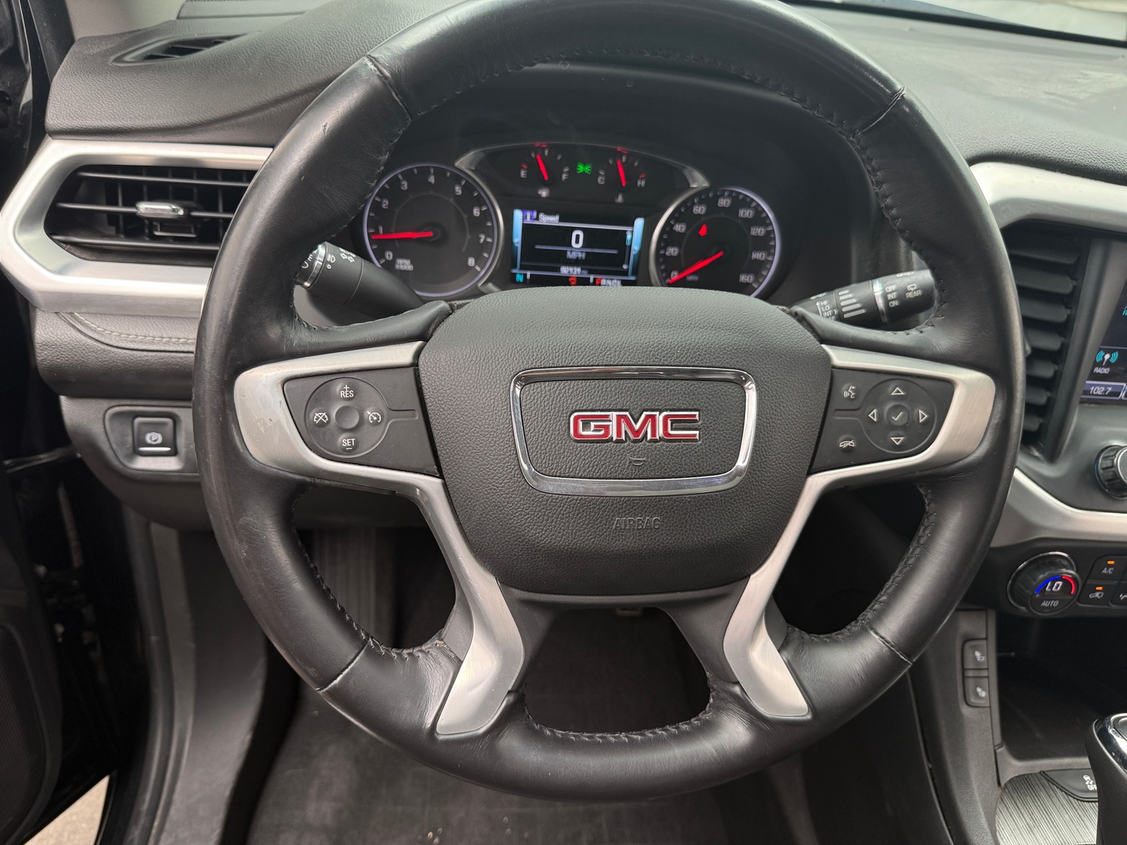 Thumbnail: 2017 GMC Acadia - 4