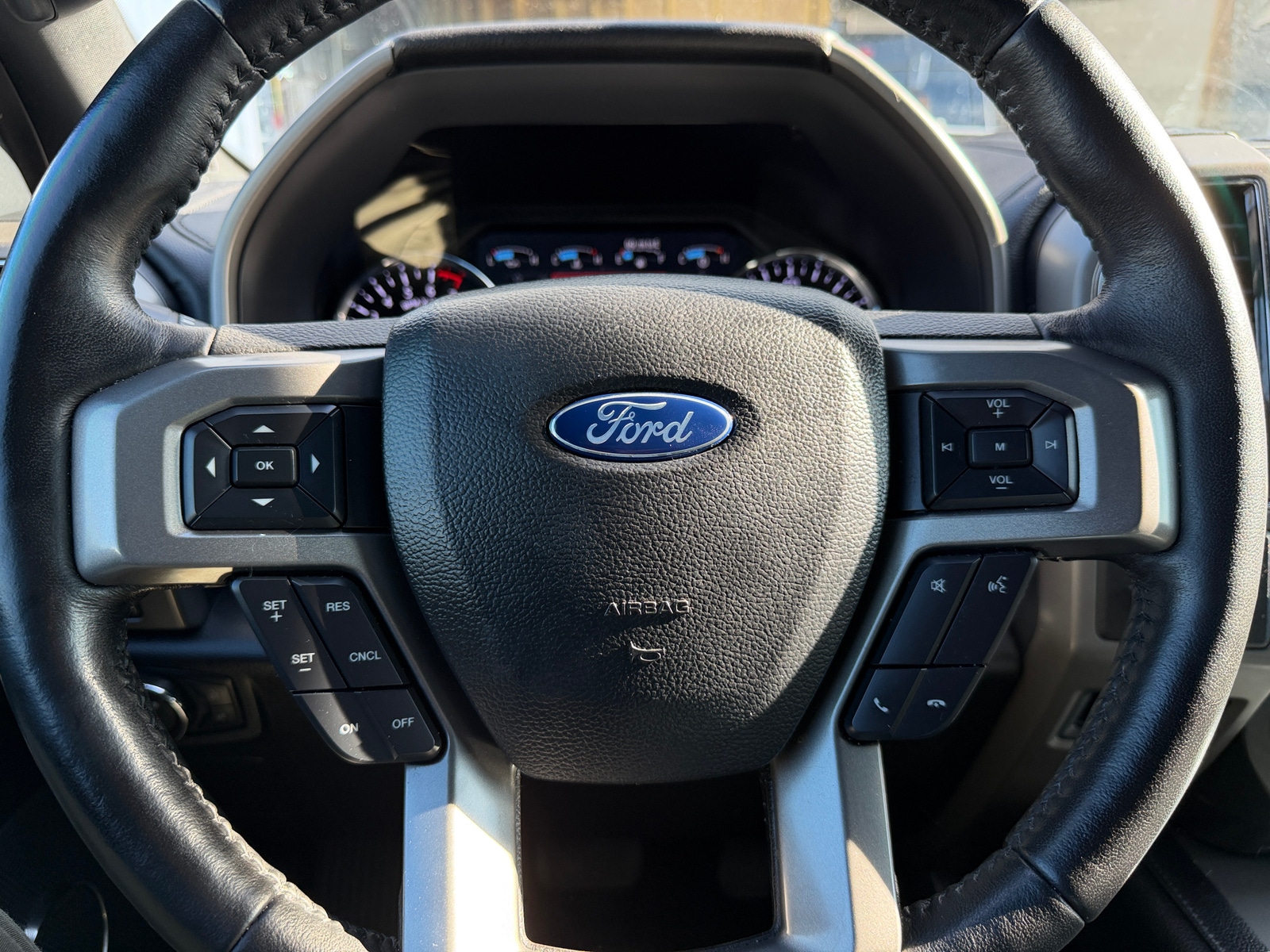 Thumbnail: 2021 Ford Expedition - 4