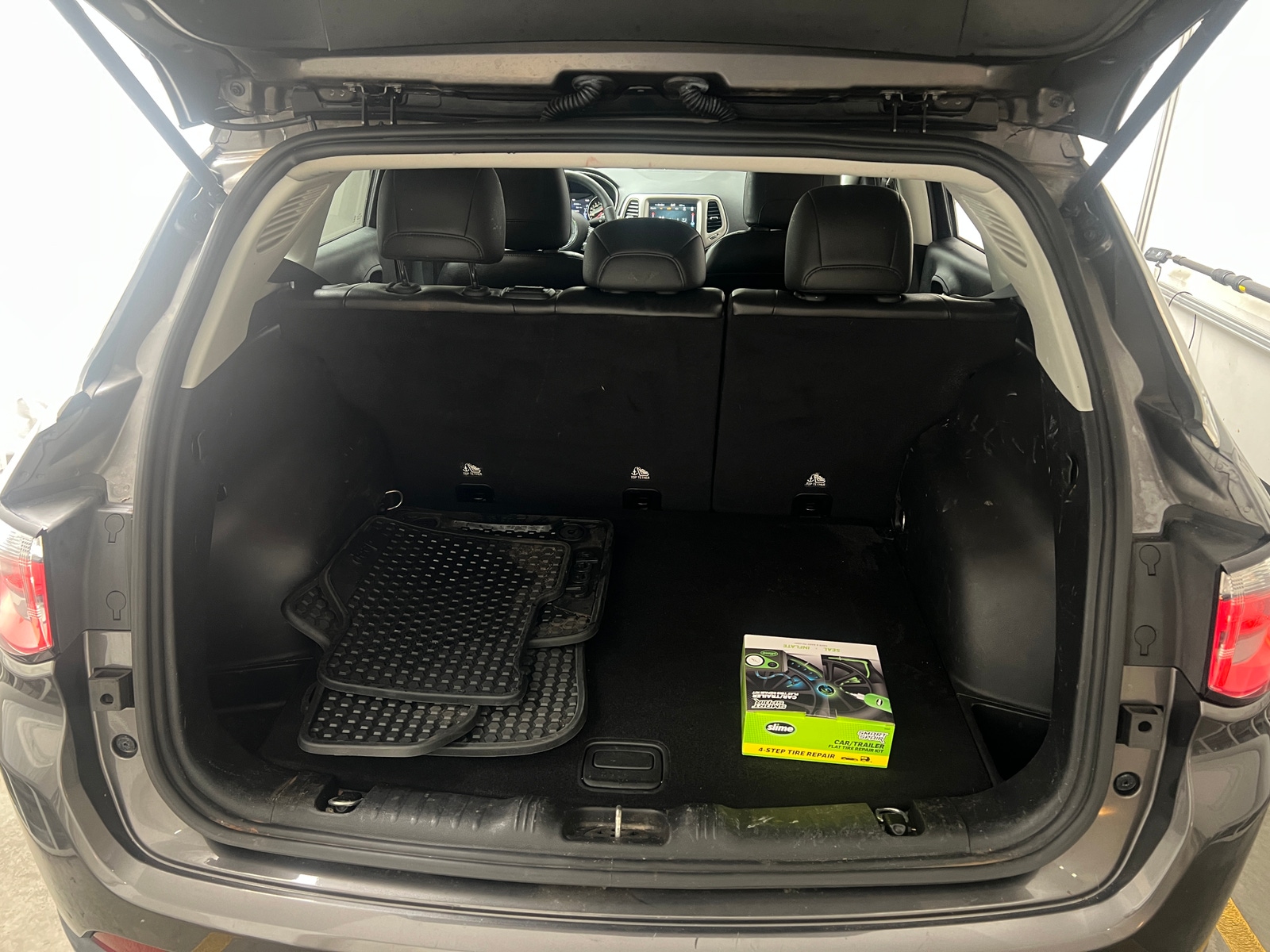 Thumbnail: 2018 Jeep Compass - 7