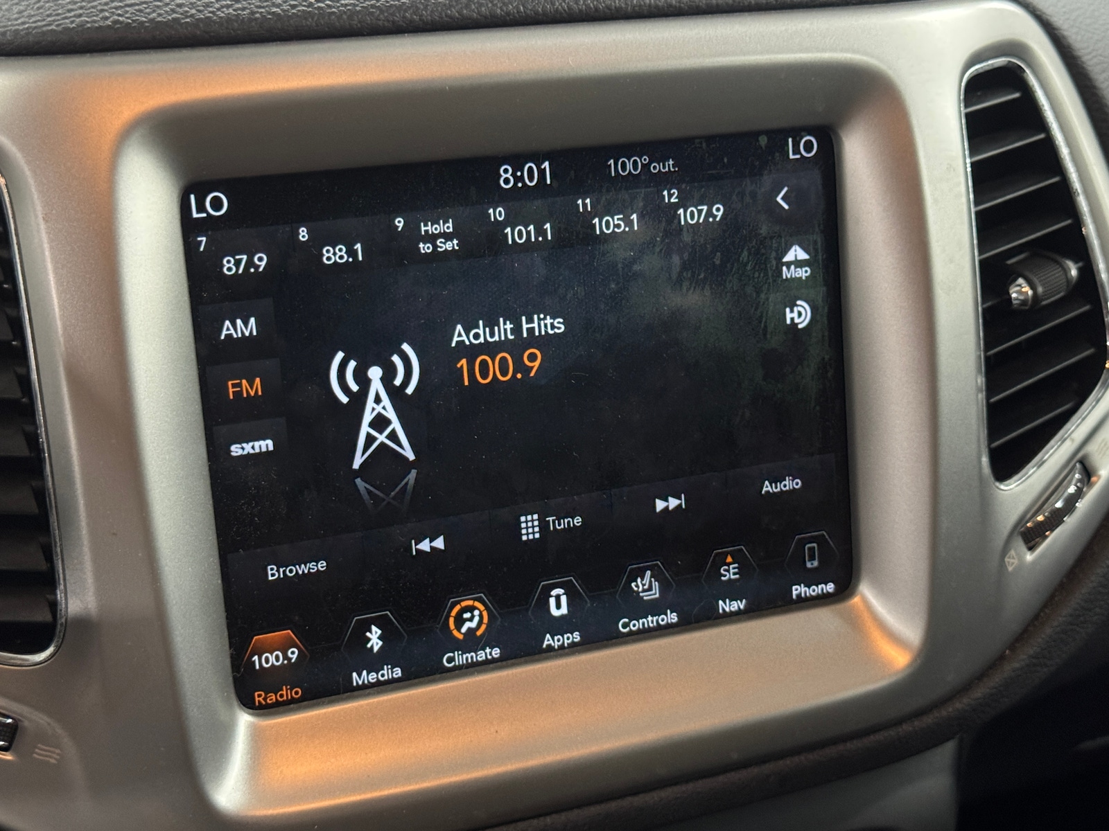 Thumbnail: 2018 Jeep Compass - 4