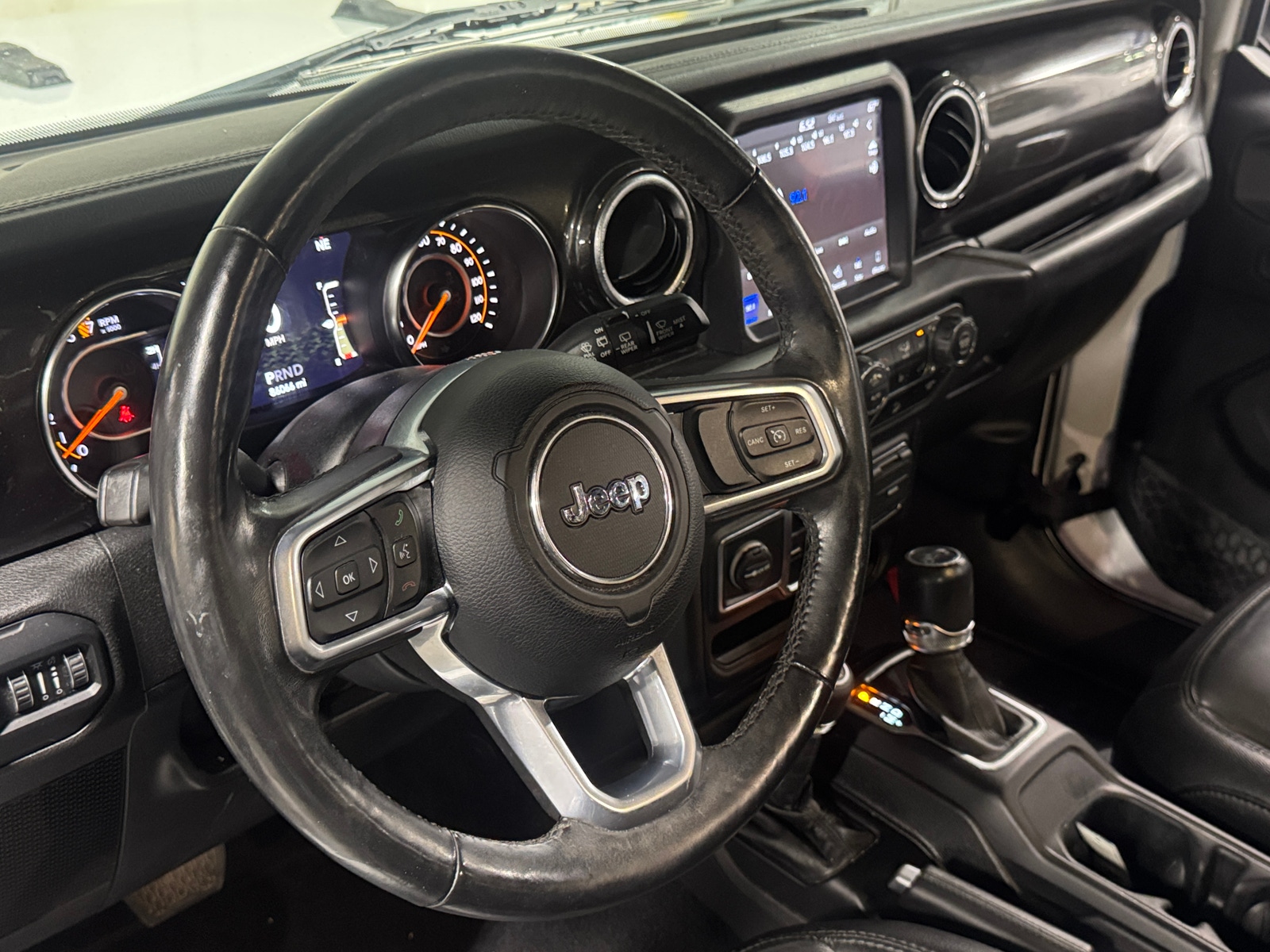 Thumbnail: 2019 Jeep Wrangler - 4