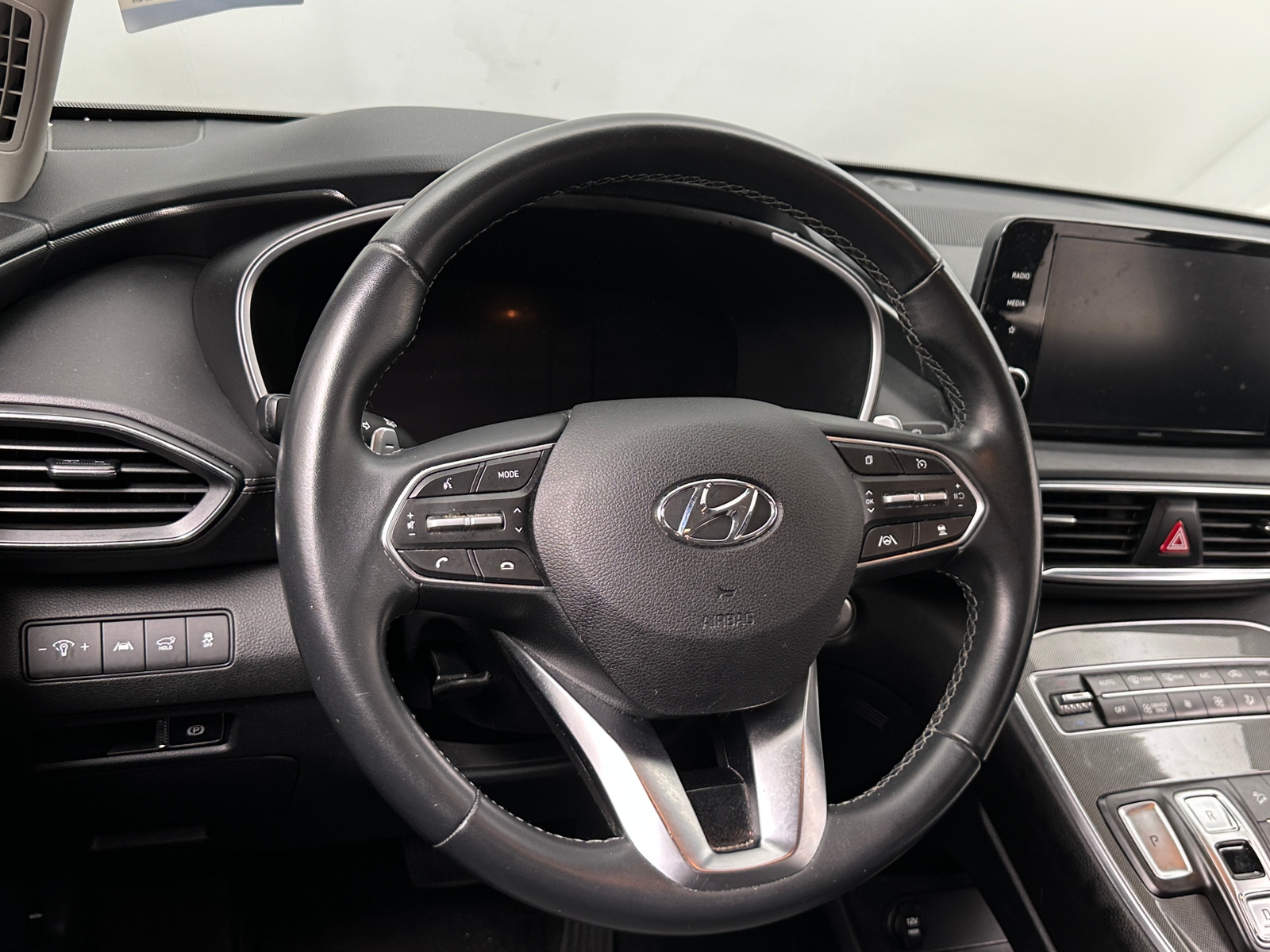 Thumbnail: 2022 Hyundai Santa Fe - 5
