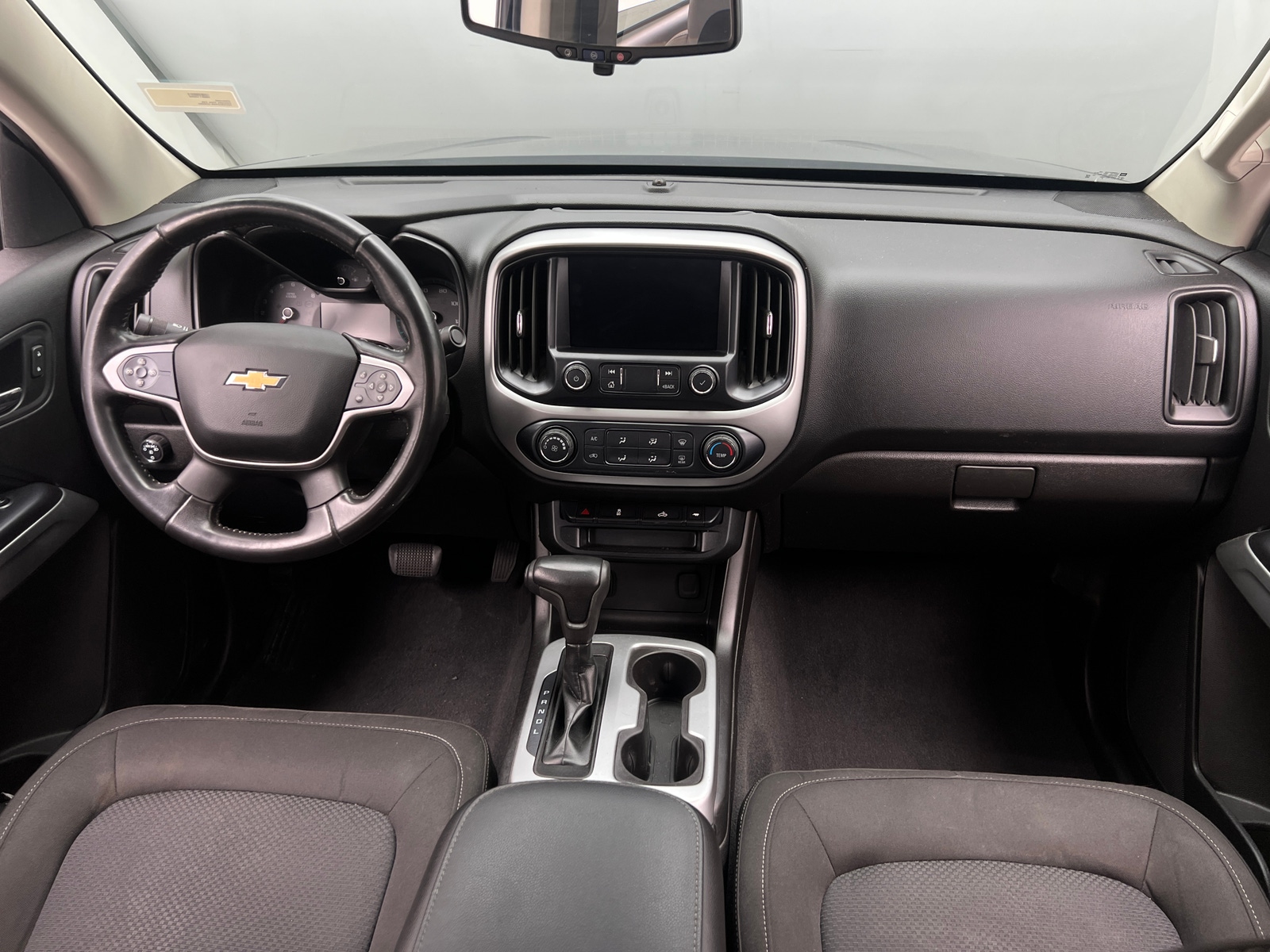Thumbnail: 2019 Chevrolet Colorado - 3