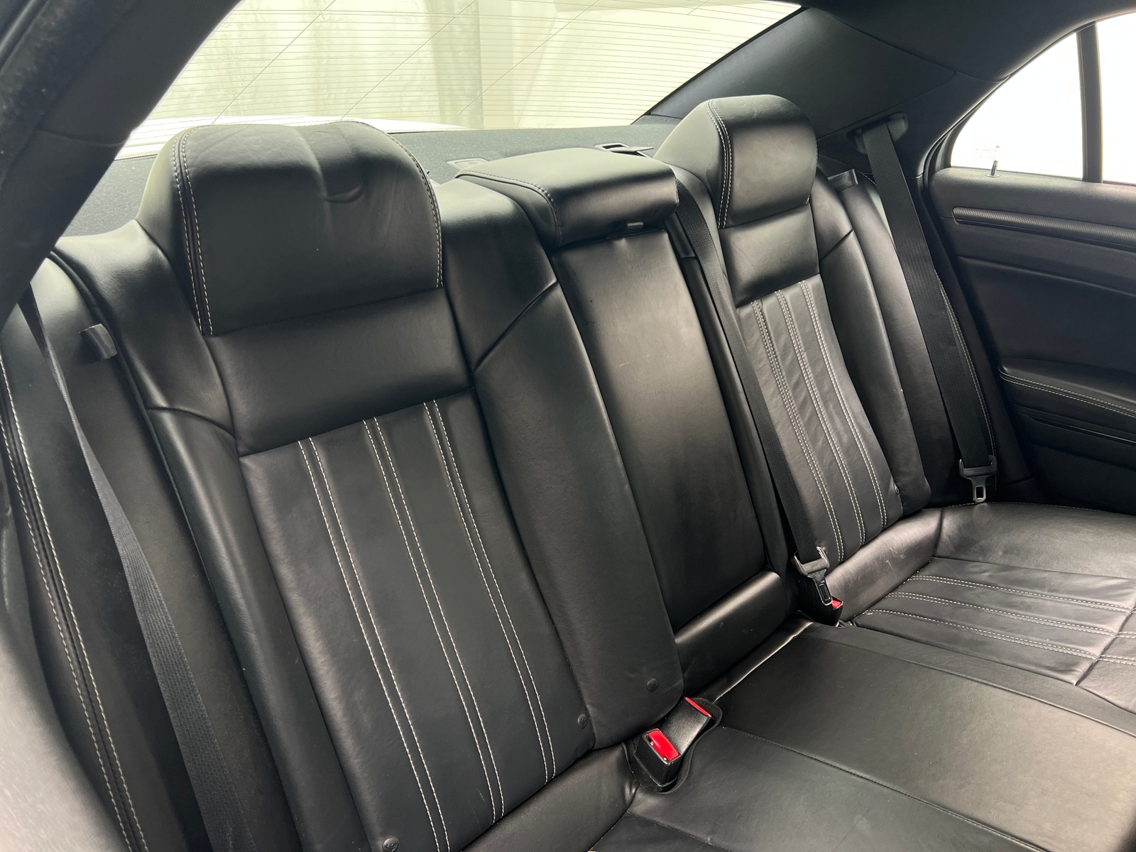 Thumbnail: 2016 Chrysler 300 - 5