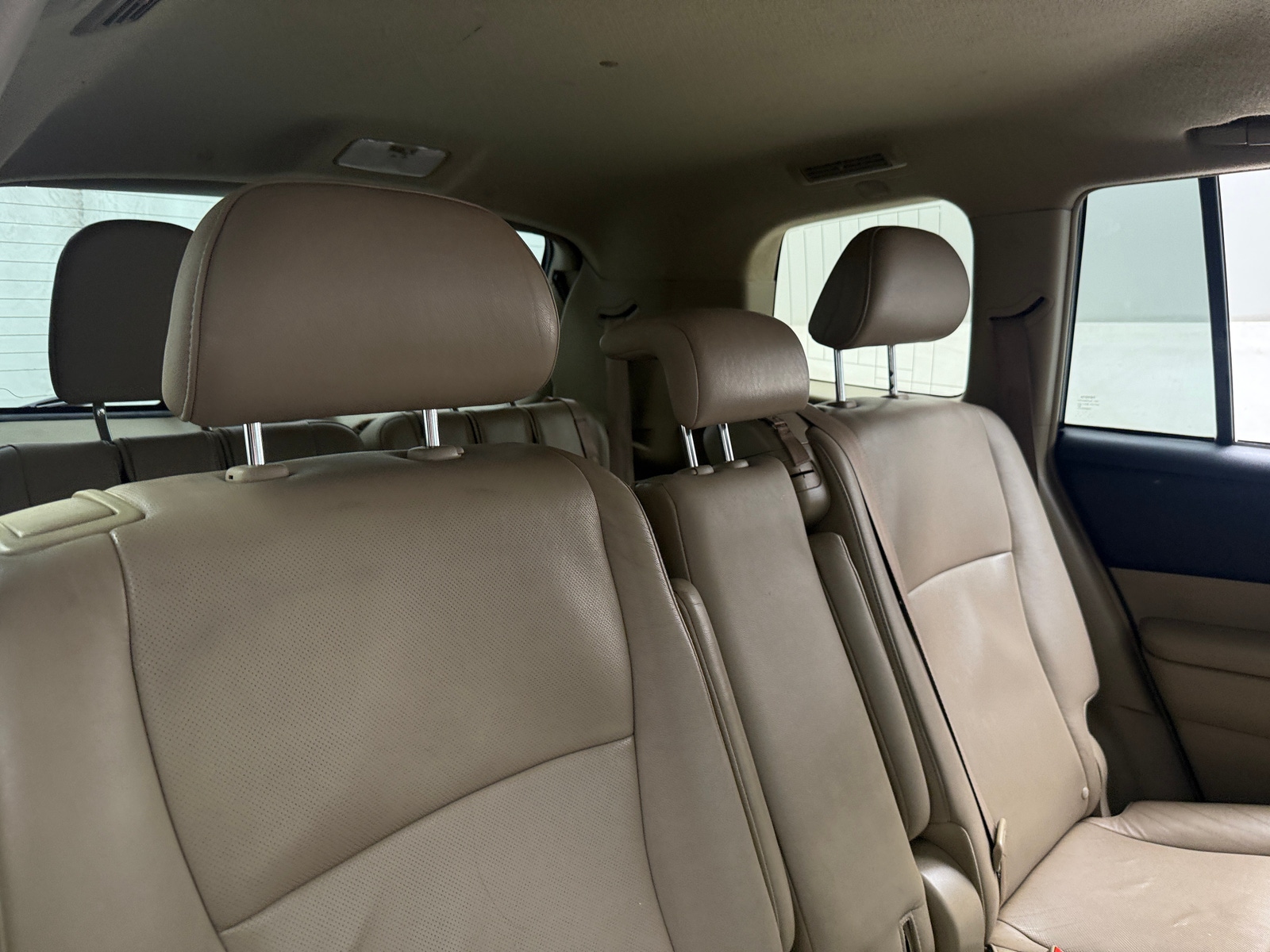 Thumbnail: 2011 Toyota Highlander - 5