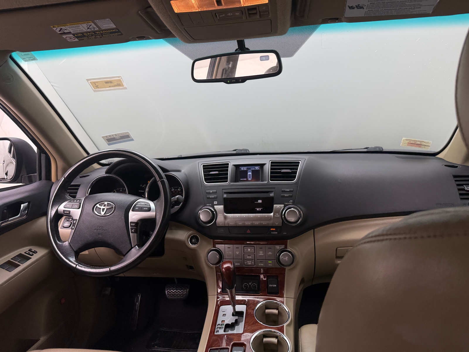 Thumbnail: 2011 Toyota Highlander - 2