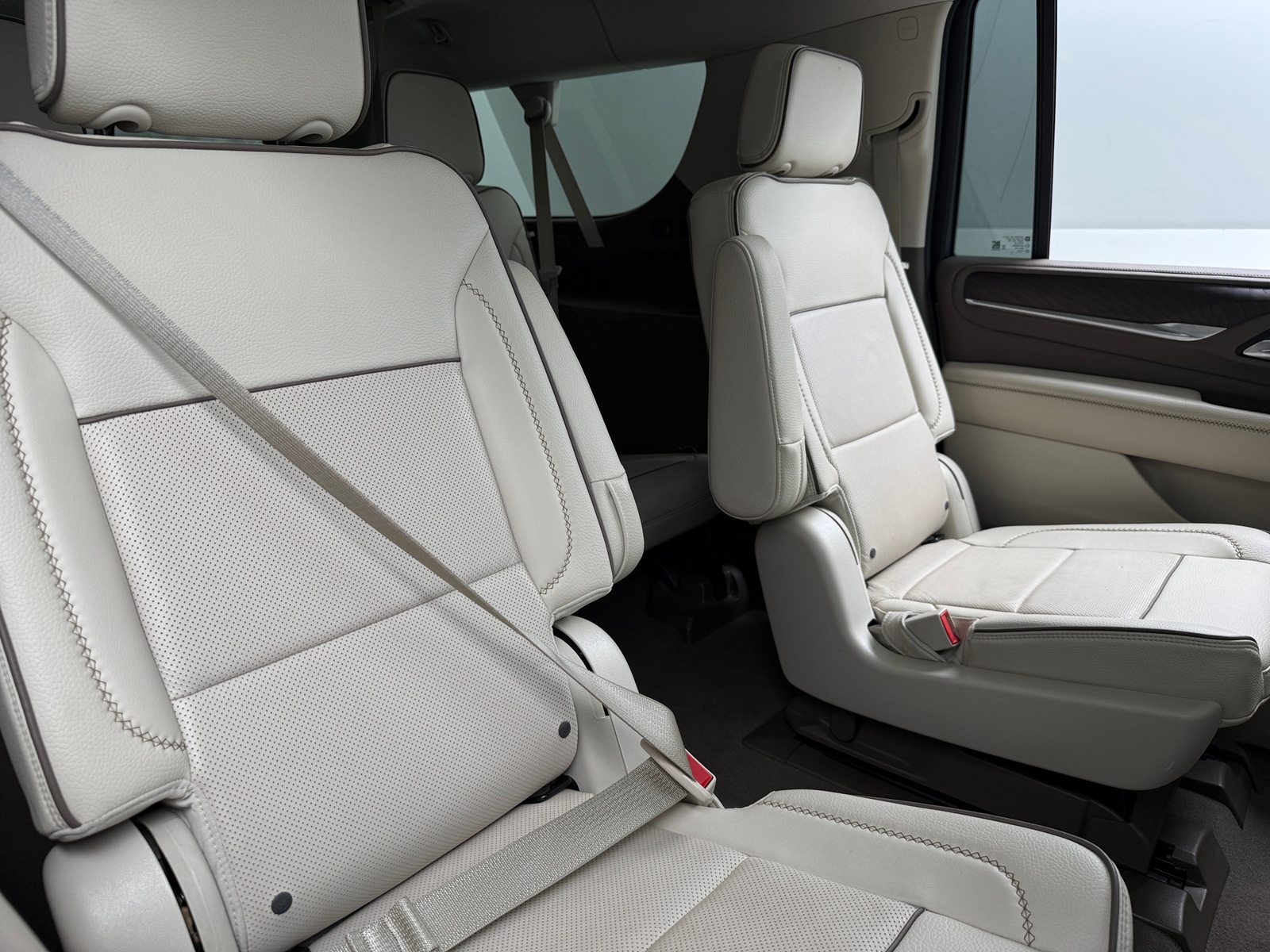 Thumbnail: 2022 GMC Yukon XL - 5