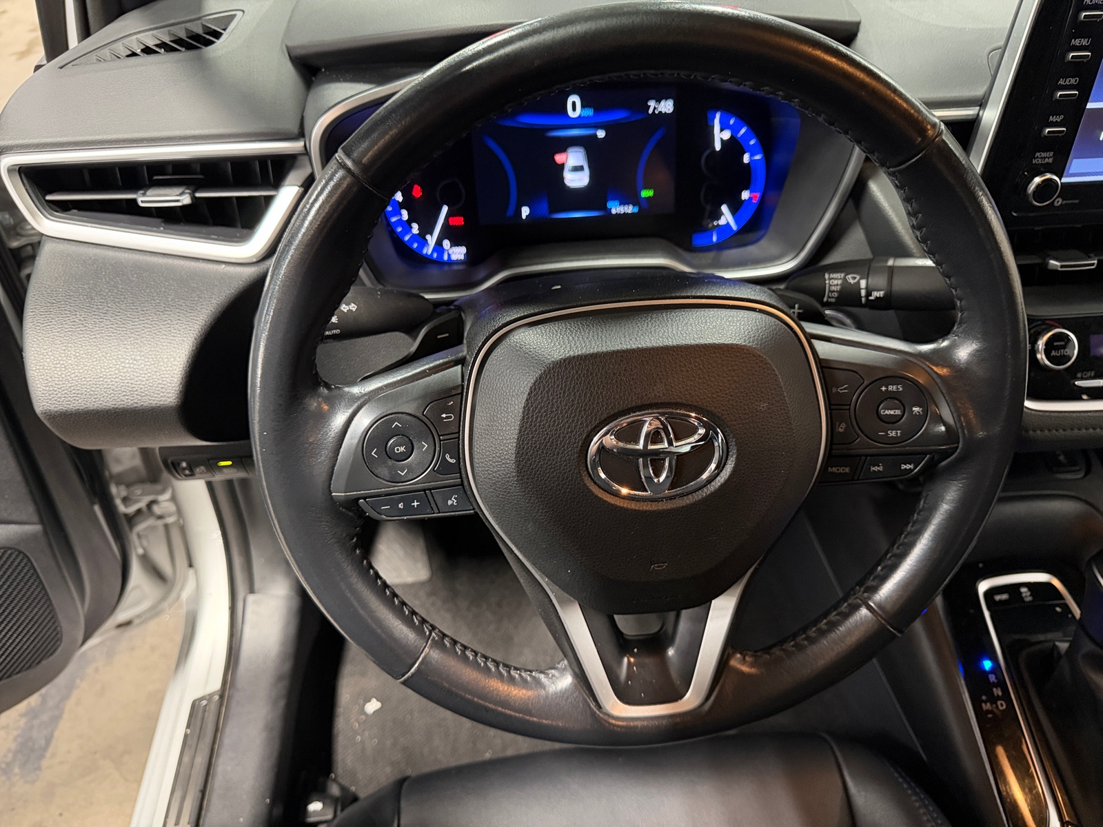 Thumbnail: 2022 Toyota Corolla - 4