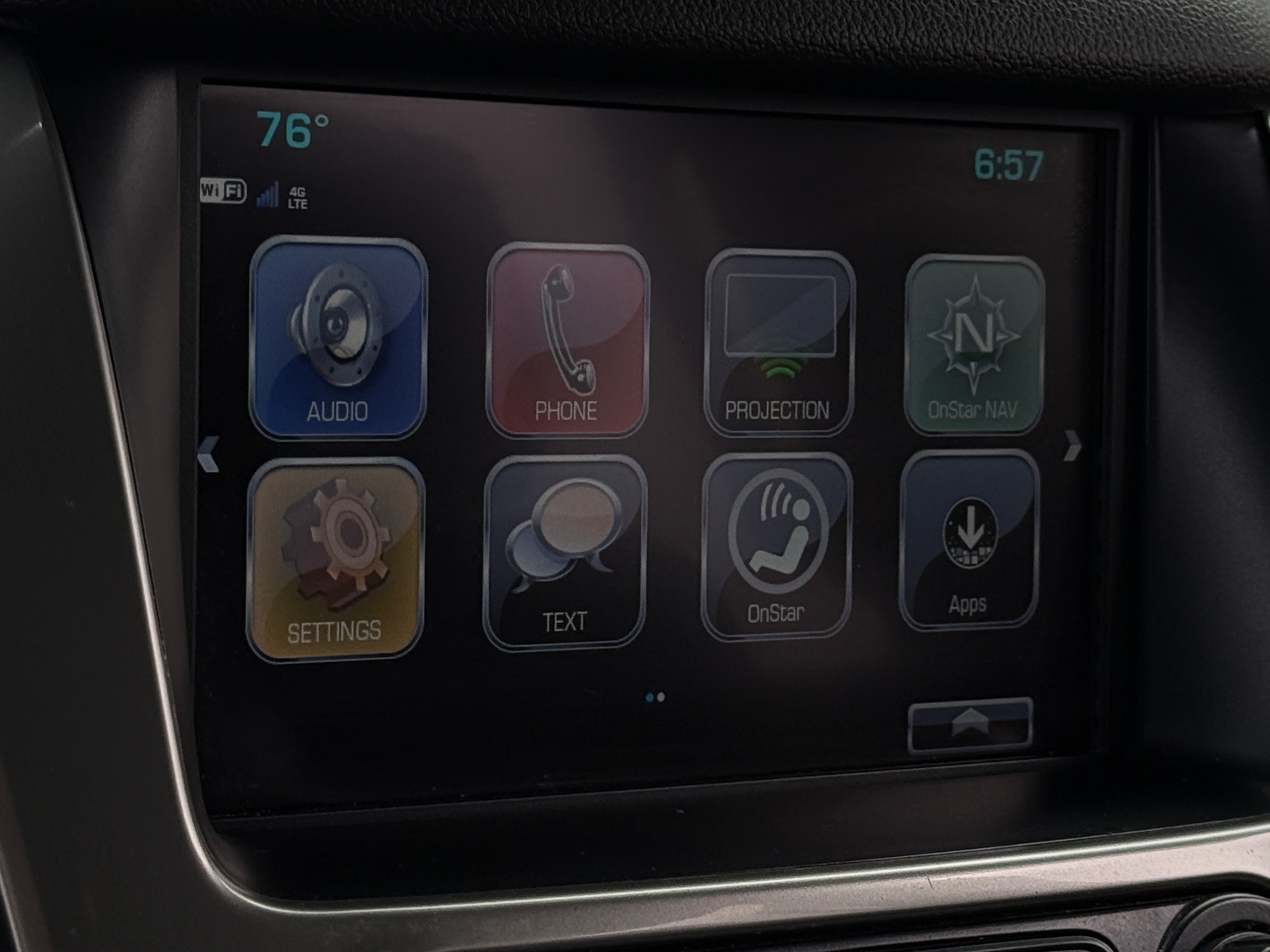 Thumbnail: 2018 Chevrolet Tahoe - 3