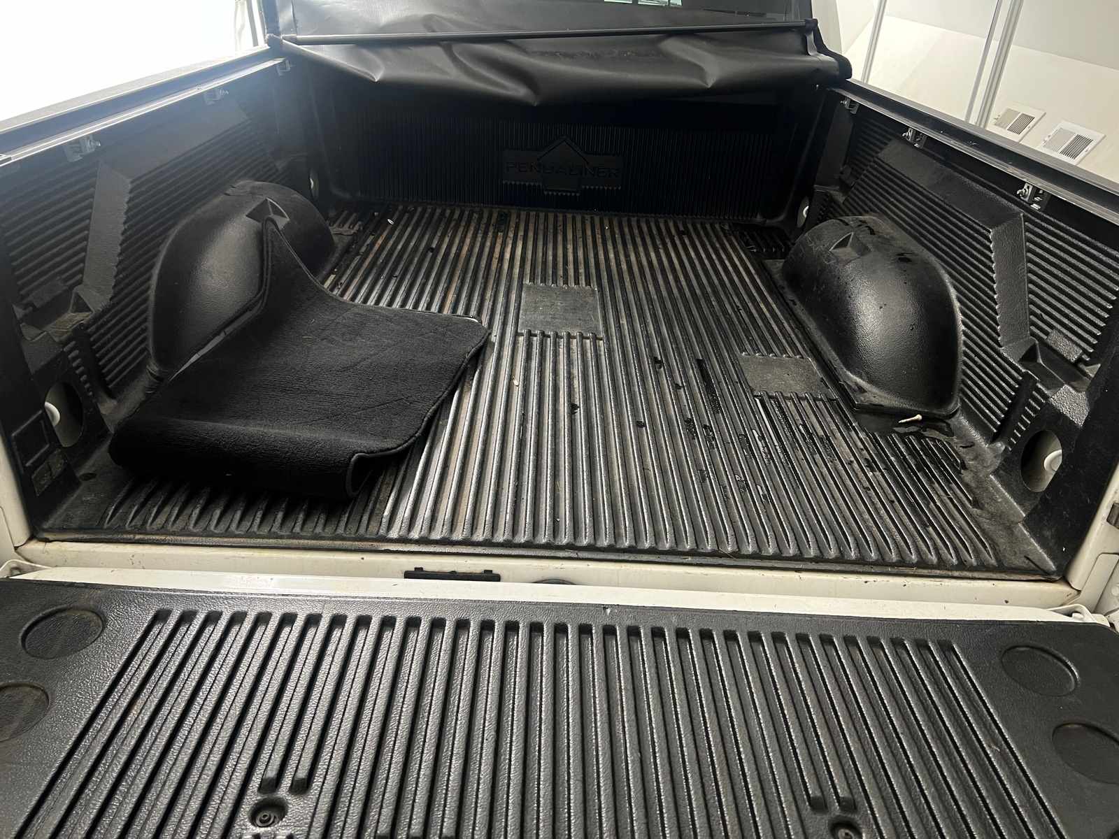 Thumbnail: 2019 RAM 1500 Classic - 7