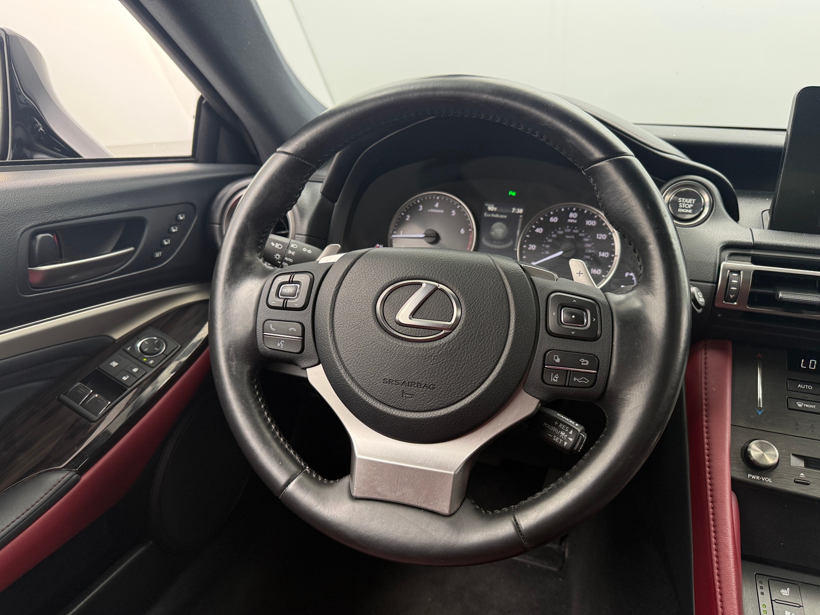 Thumbnail: 2024 Lexus RC - 3