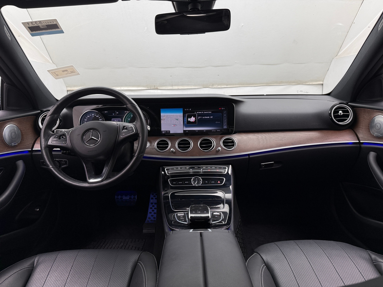 Thumbnail: 2017 Mercedes-Benz E-Class - 2