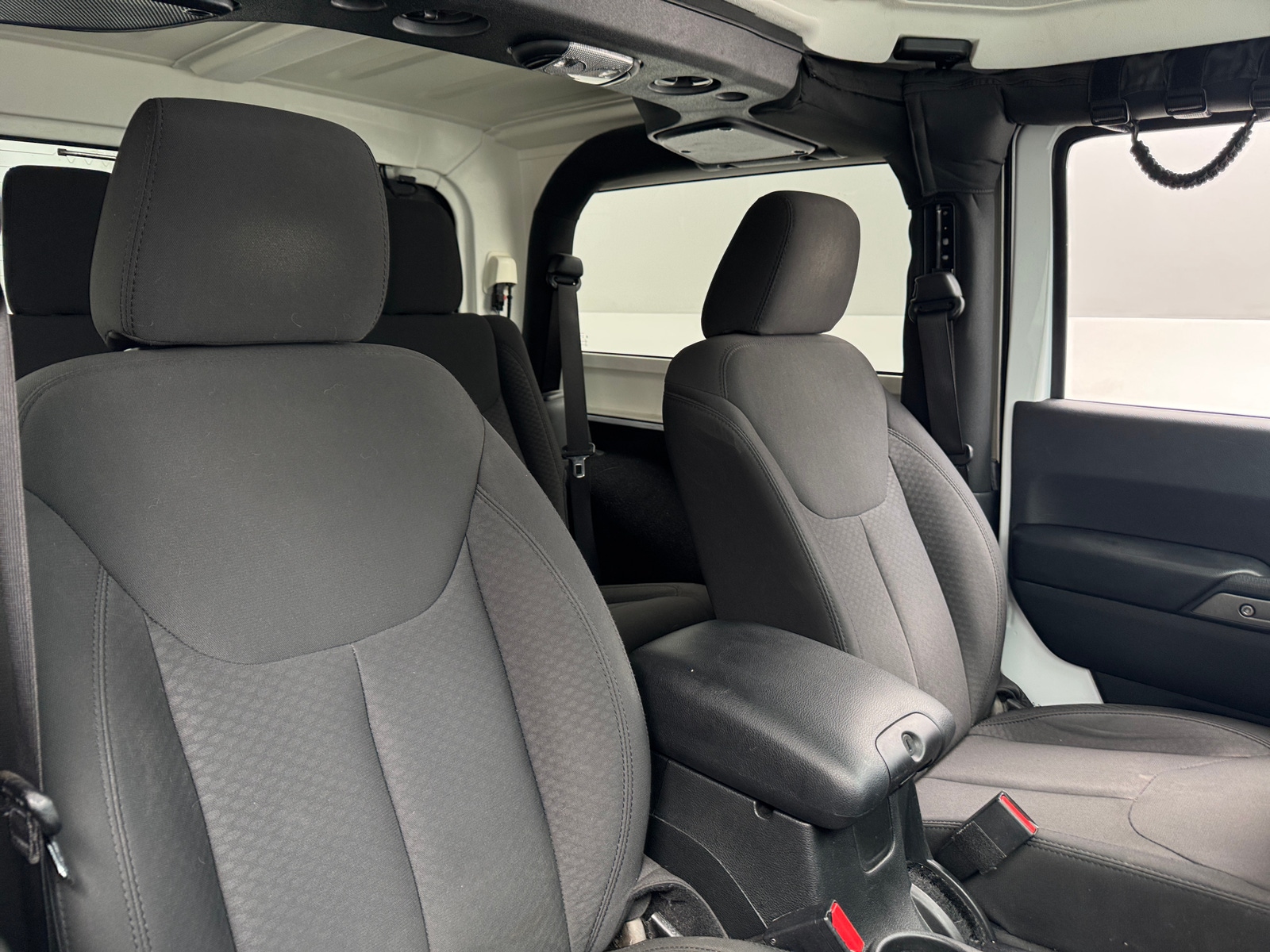 Thumbnail: 2017 Jeep Wrangler - 2