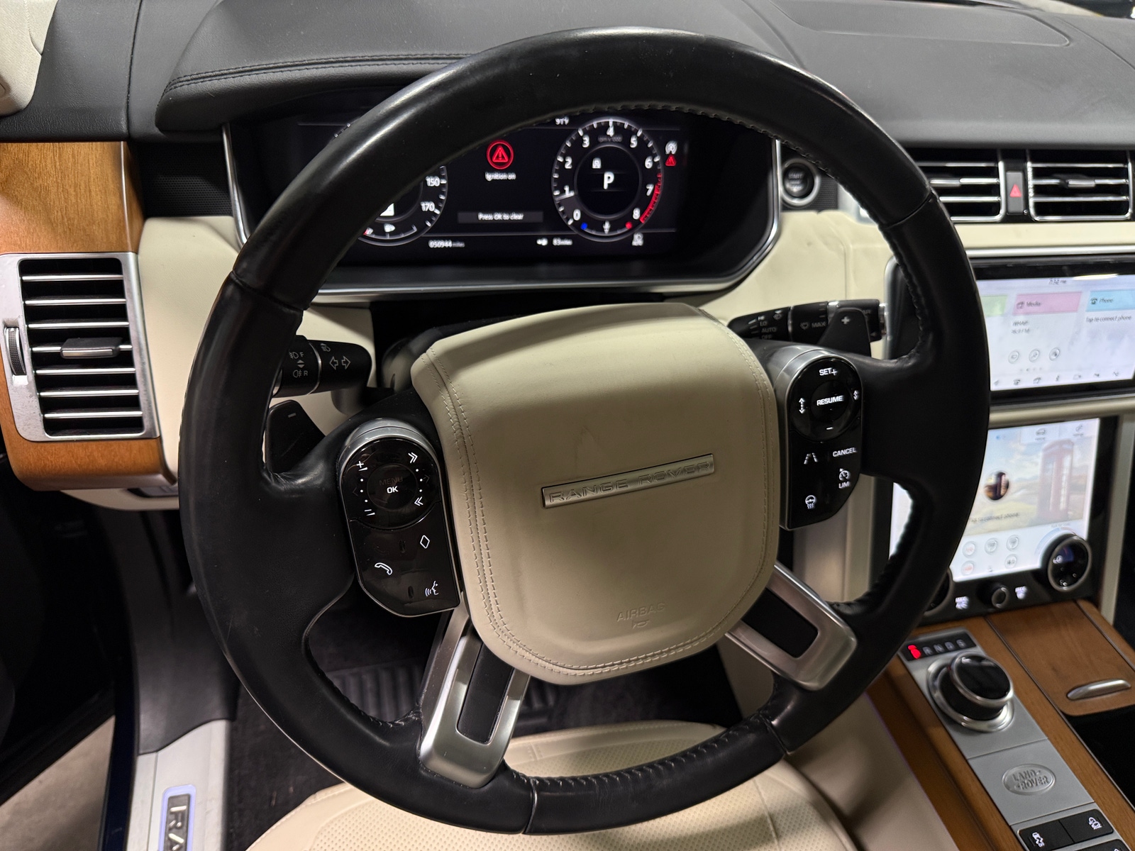 Thumbnail: 2021 Land Rover Range Rover - 4
