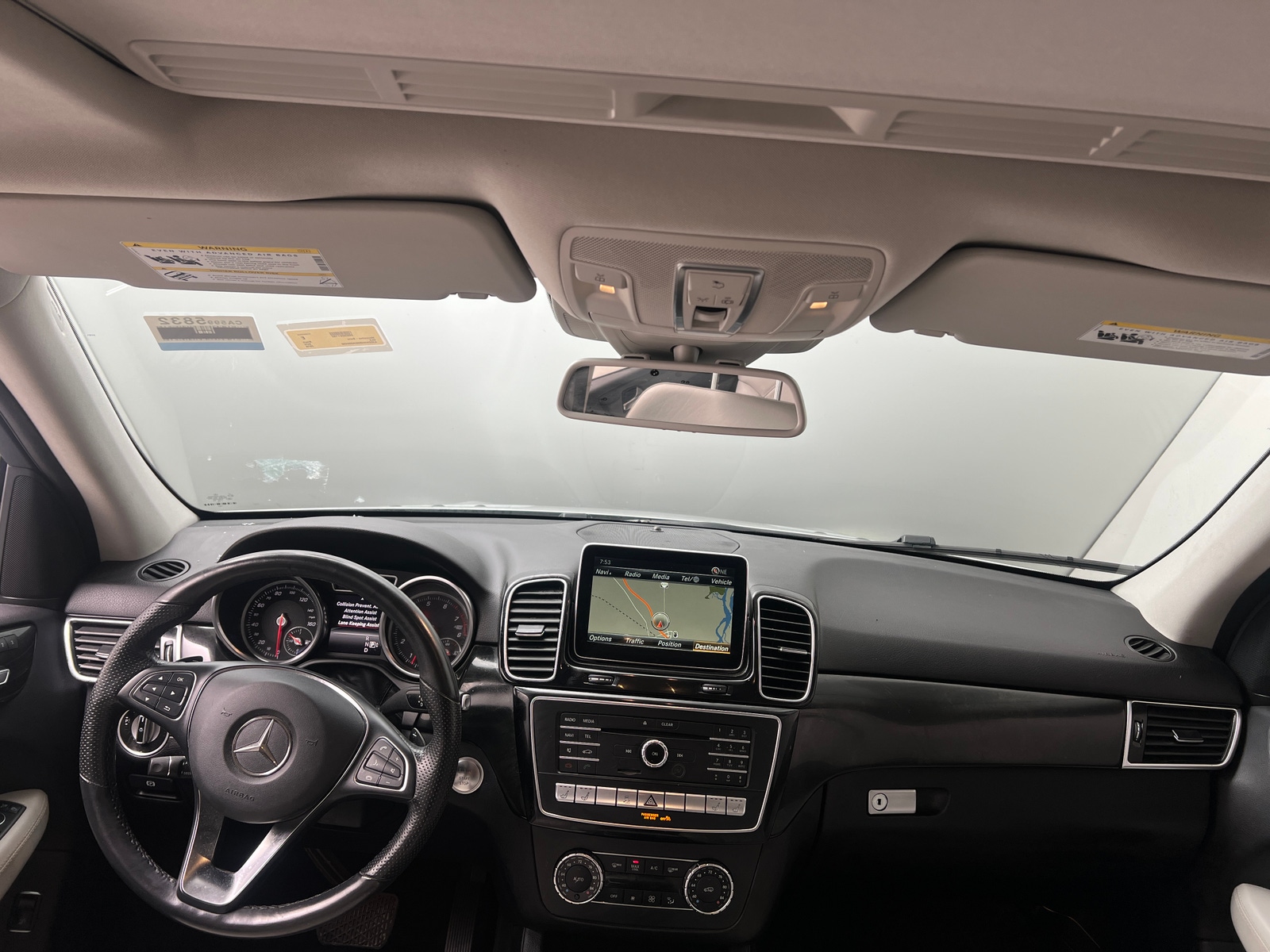 Thumbnail: 2016 Mercedes-Benz GLE - 2