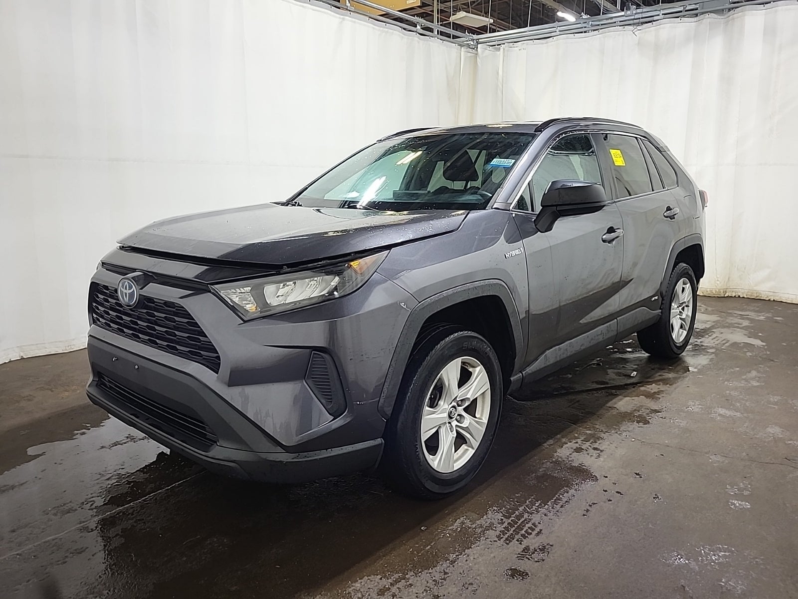 2020 Toyota RAV4 Hybrid LE