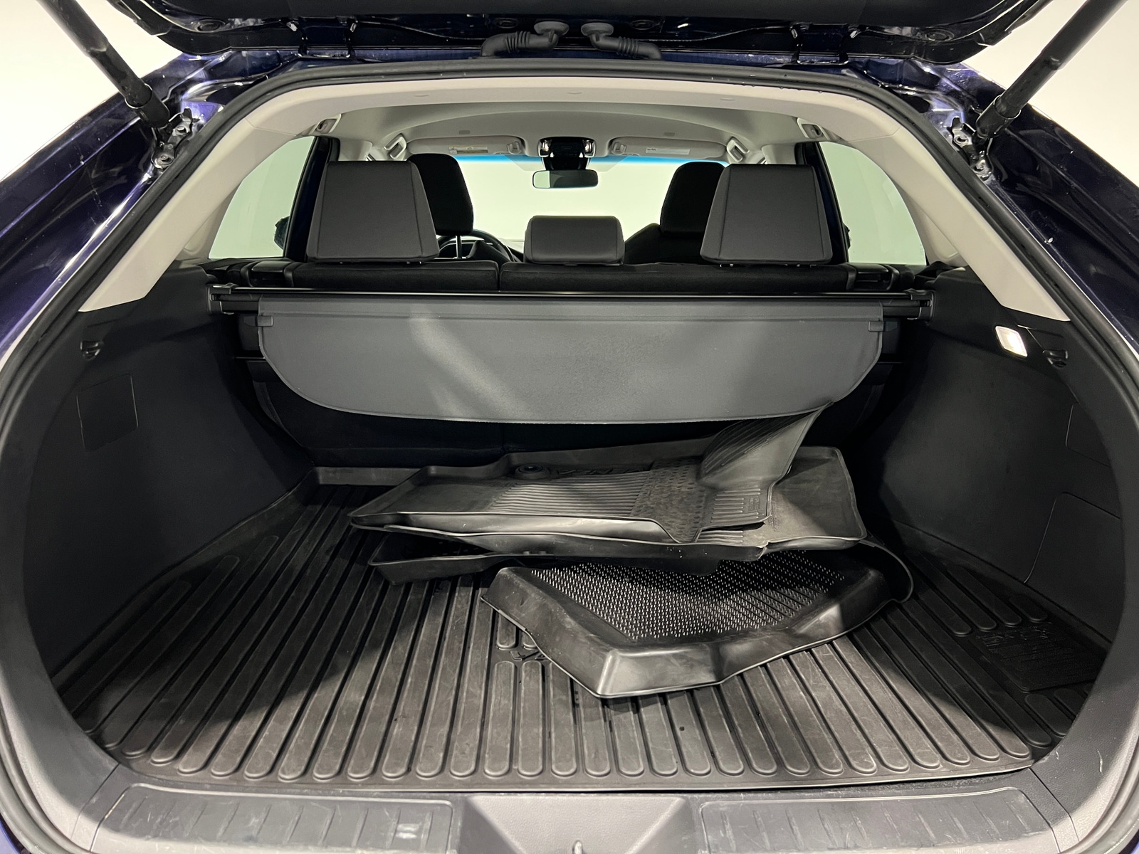 Thumbnail: 2024 Toyota Venza - 7