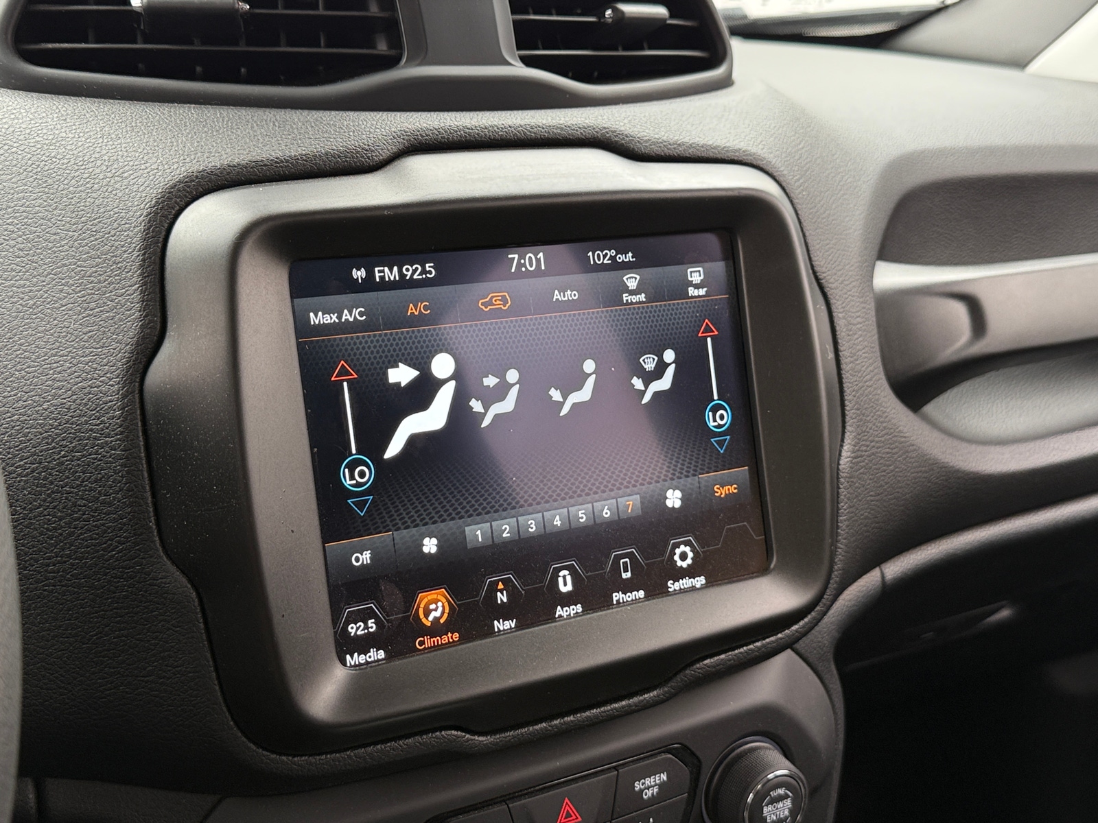 Thumbnail: 2023 Jeep Renegade - 4