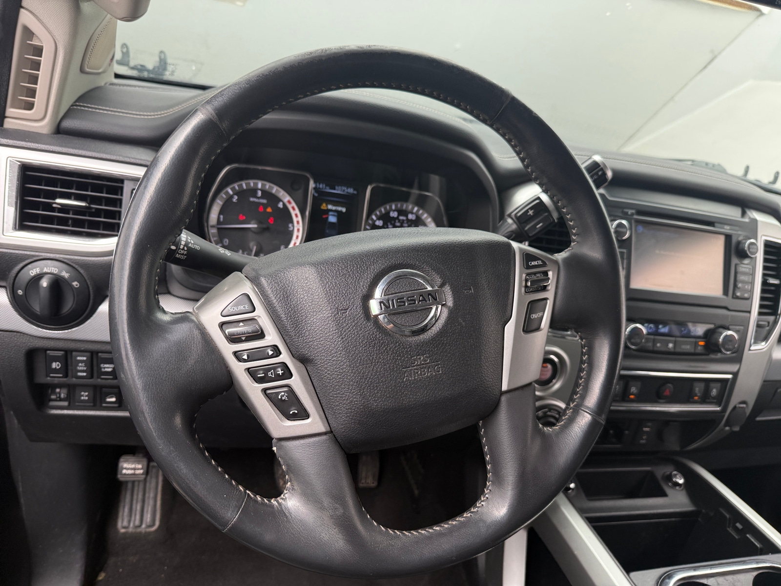Thumbnail: 2018 Nissan Titan - 4