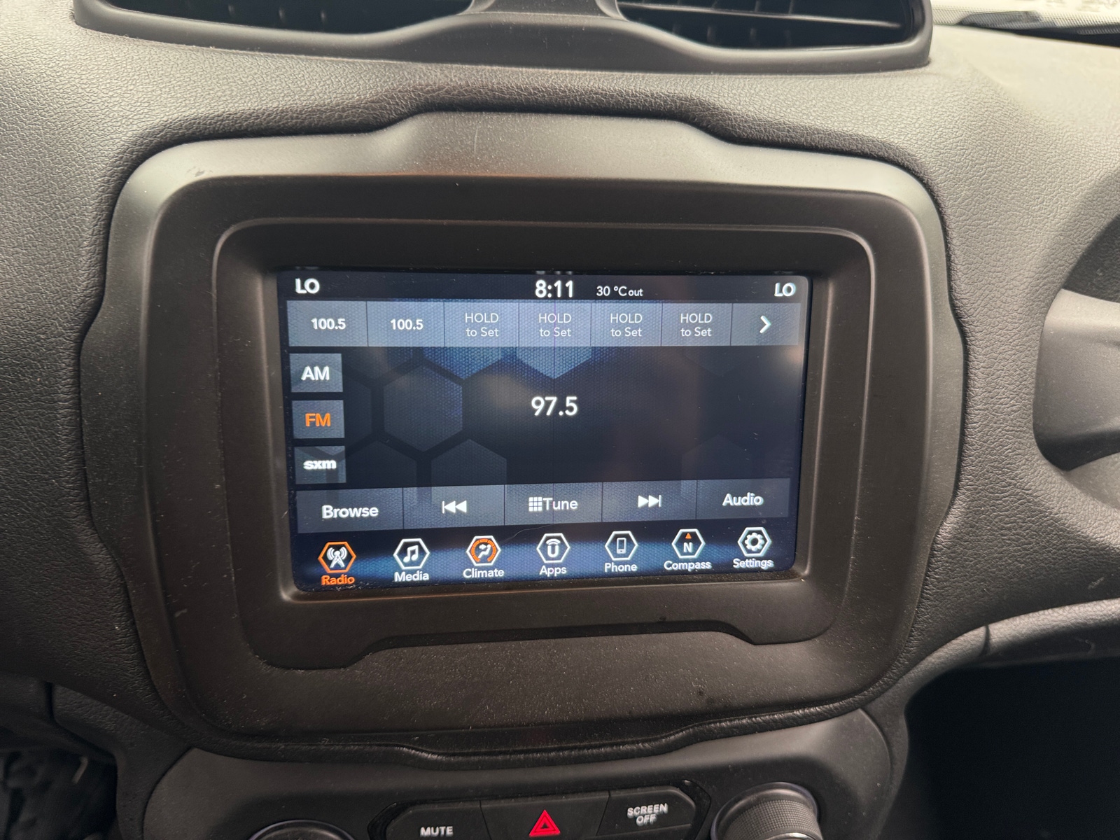 Thumbnail: 2019 Jeep Renegade - 4