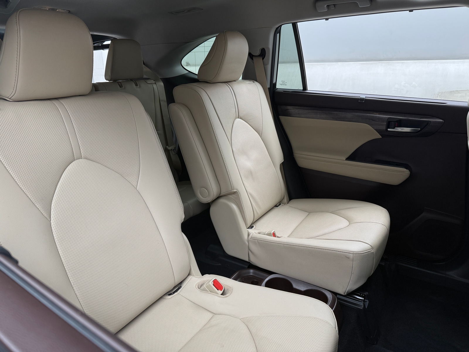 Thumbnail: 2021 Toyota Highlander - 6