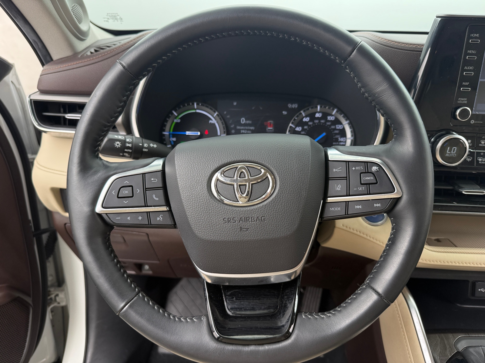 Thumbnail: 2021 Toyota Highlander - 5