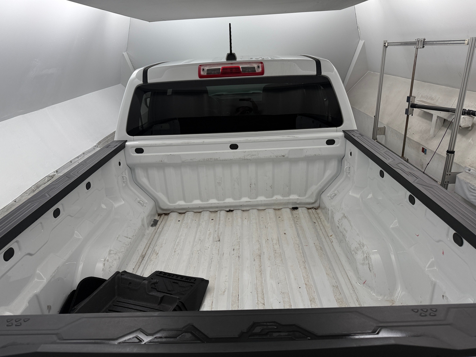 Thumbnail: 2023 Chevrolet Colorado - 7