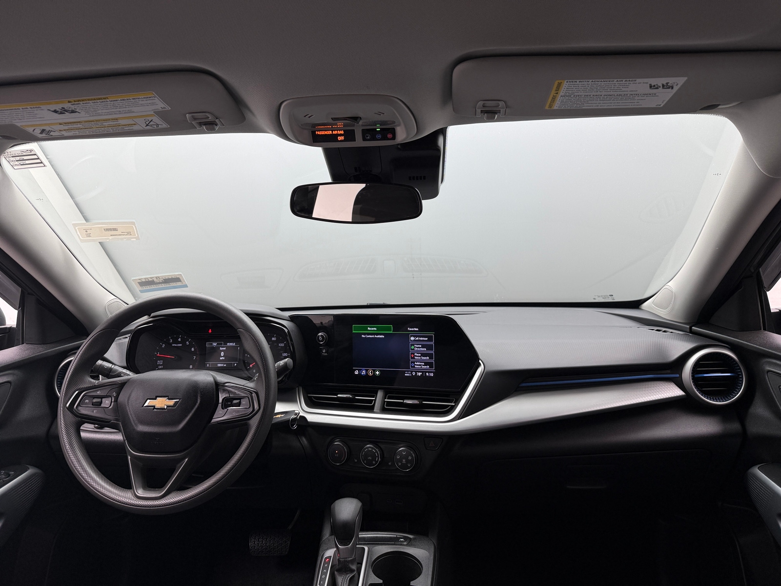 Thumbnail: 2025 Chevrolet Trax - 3