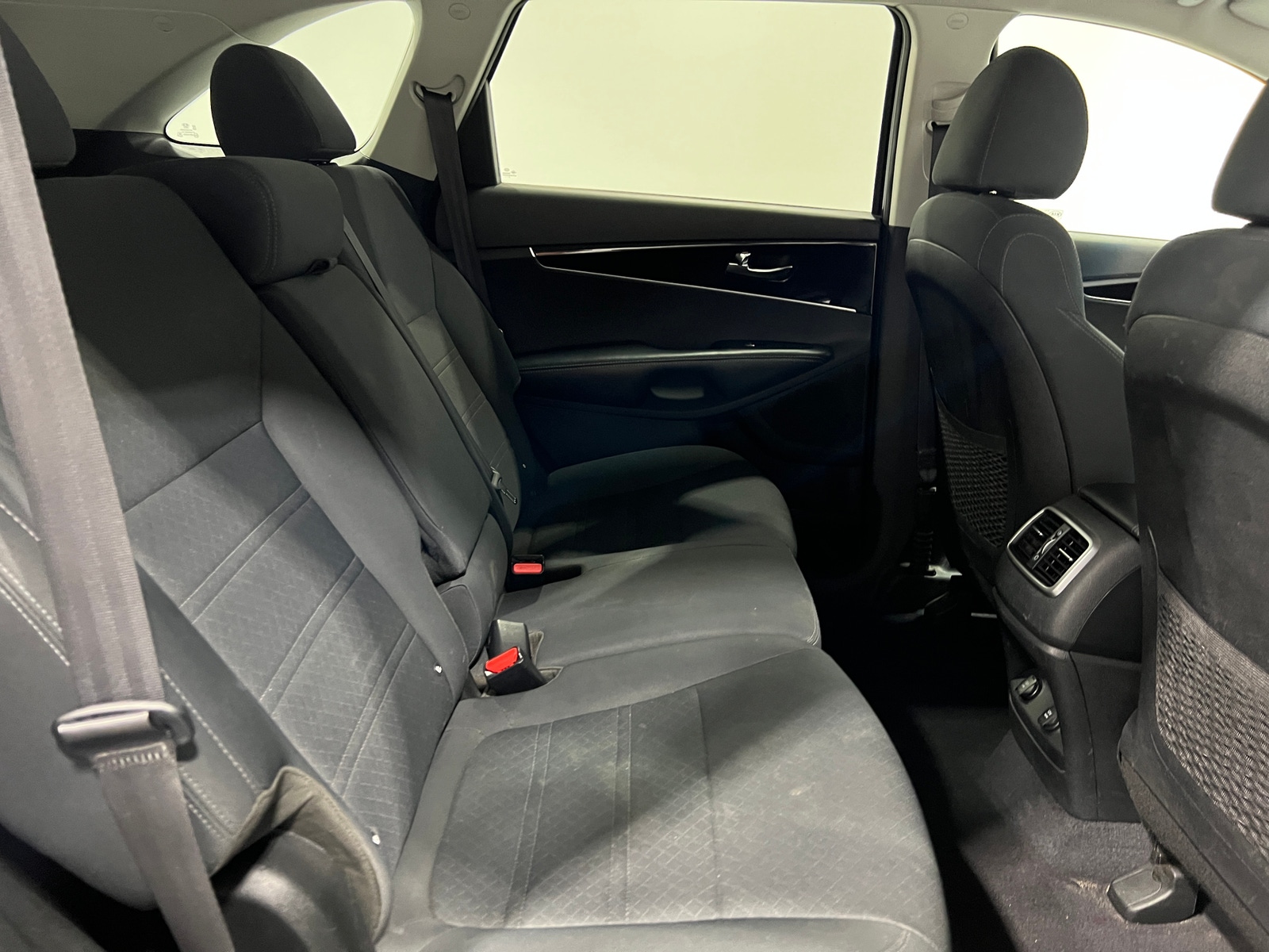 Thumbnail: 2020 Kia Sorento - 6