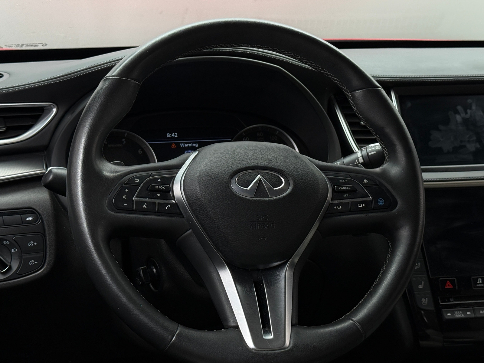 Thumbnail: 2023 INFINITI QX55 - 4
