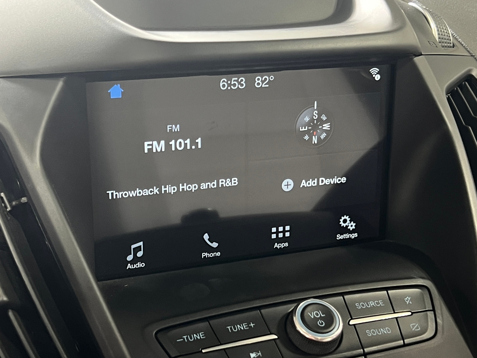 Thumbnail: 2019 Ford Escape - 3